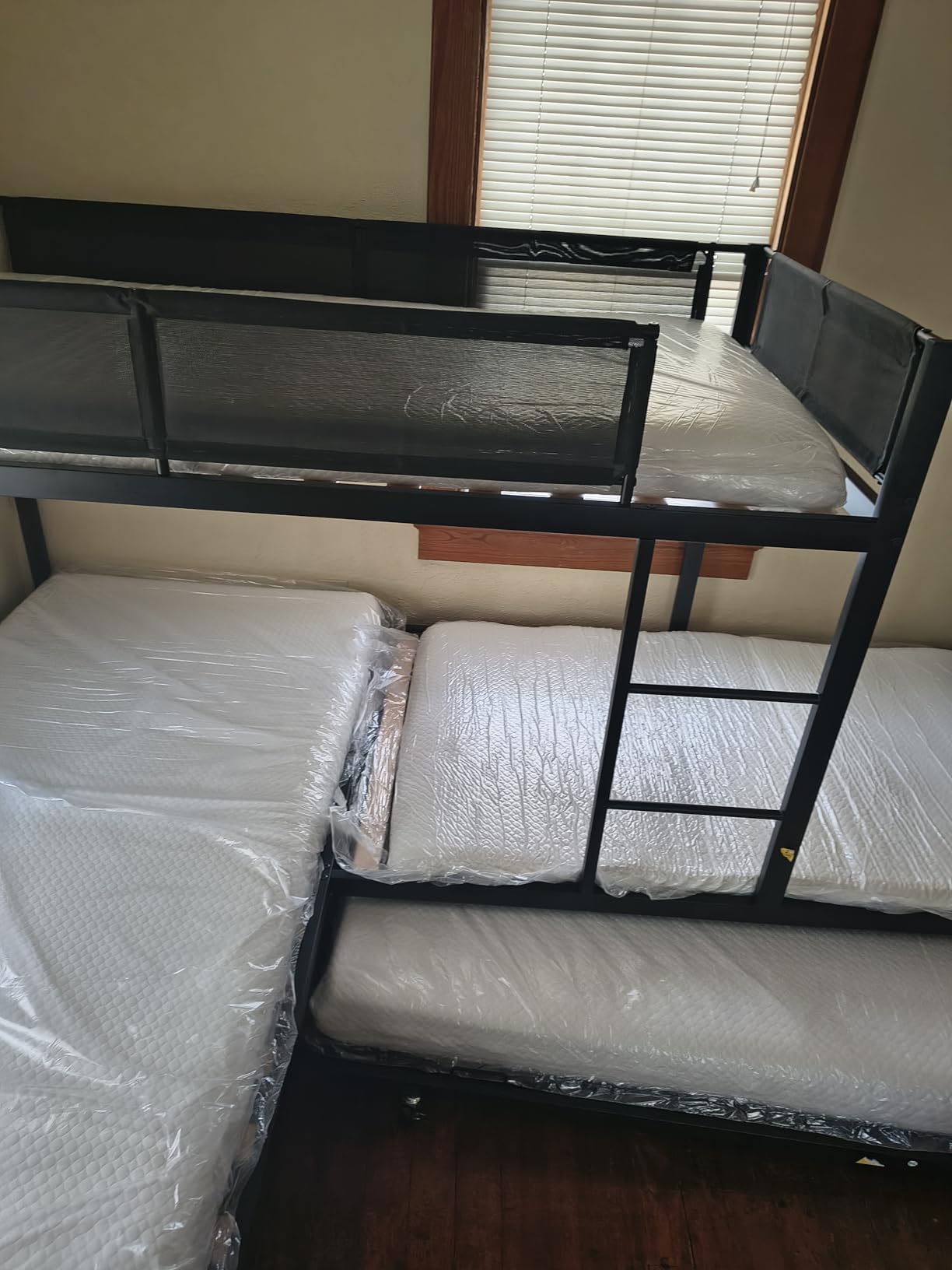 FDW | 5 Inch Twin Mattress | Medium Firm | Gel Memory Foam | White customer photo 2