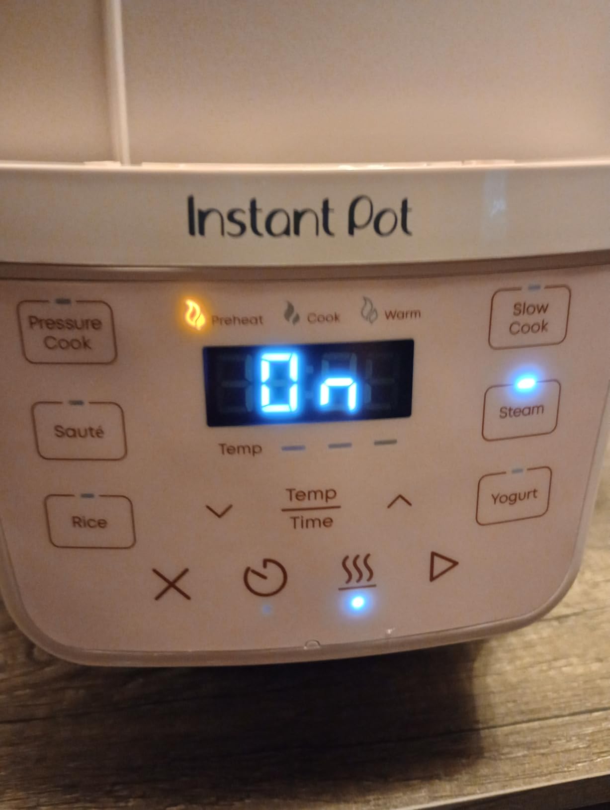 Instant Pot Rio Wide 7.5 Qt 7-in-1 Electric Pressure Cooker, WhisperQuiet customer photo 1