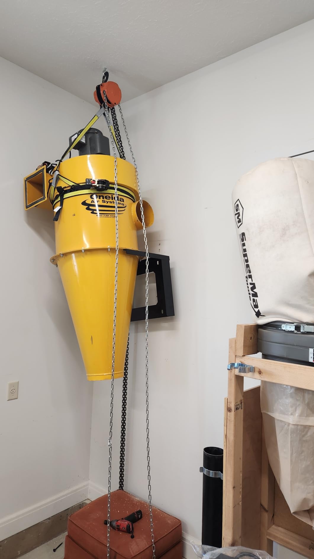 VEVOR Hand Chain Hoist, 1 Ton 2200 lbs Capacity 20 FT Come Along, G80 Galvanized Carbon Steel with Double-Pawl Brake, Auto Chain Leading & 360° Rotation Hook, for Garage Factory Dock customer photo 2