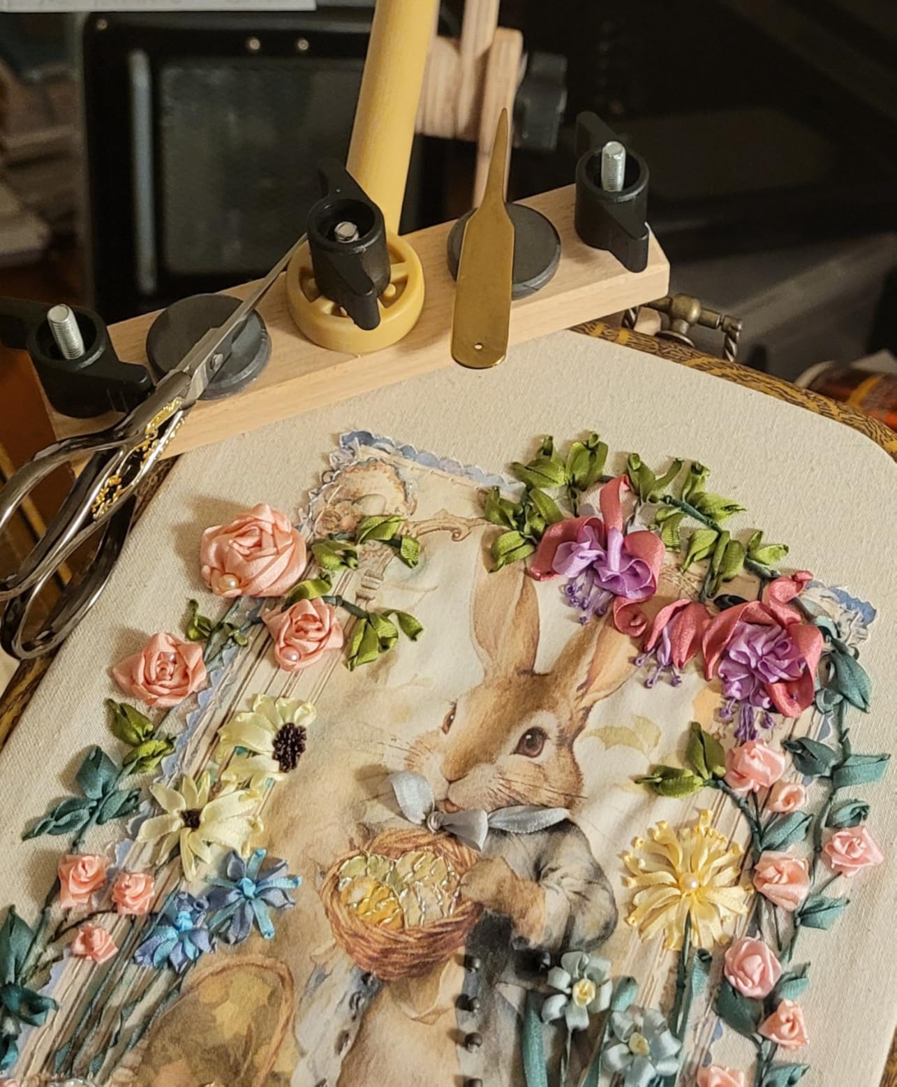 Nurge Medium Seating Embroidery Stand customer photo 1