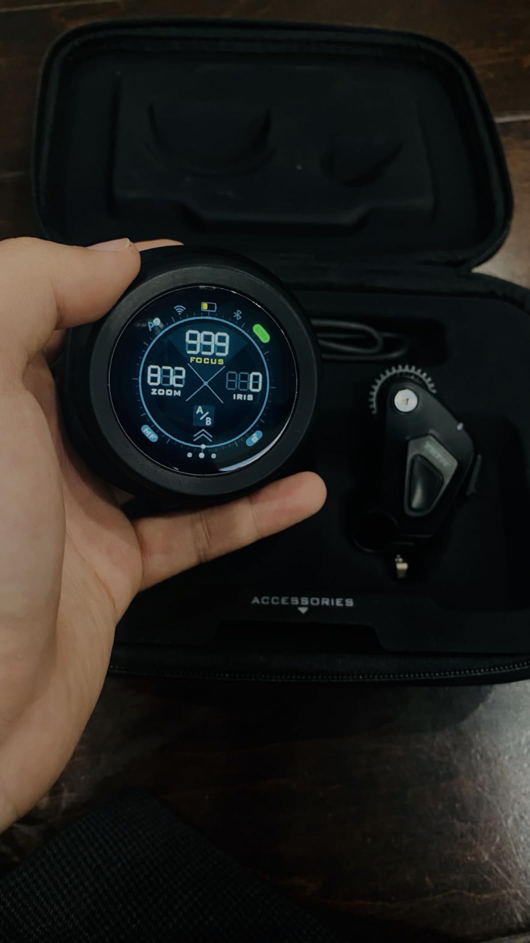 Tilta Nucleus Nano II Base Kit - Wireless Lens Control System | Includes Handwheel, Motor + More | Wireless Zoom, Focus, Aperture Control | Follow Focus | Accurate Pulling | Touch Screen customer photo 1