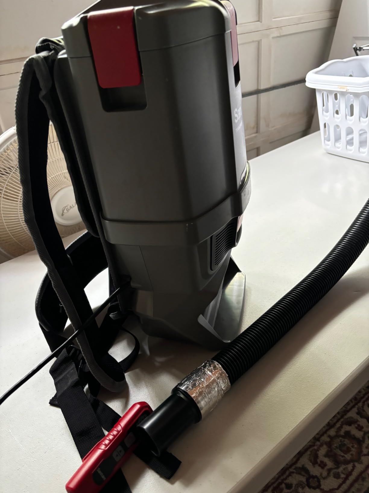 Sanitaire Transport Commercial Cordless Backpack Vacuum with Adjustable Wand, Dual 24V Batteries, Handheld Controls, SC580A. Gray customer photo 1