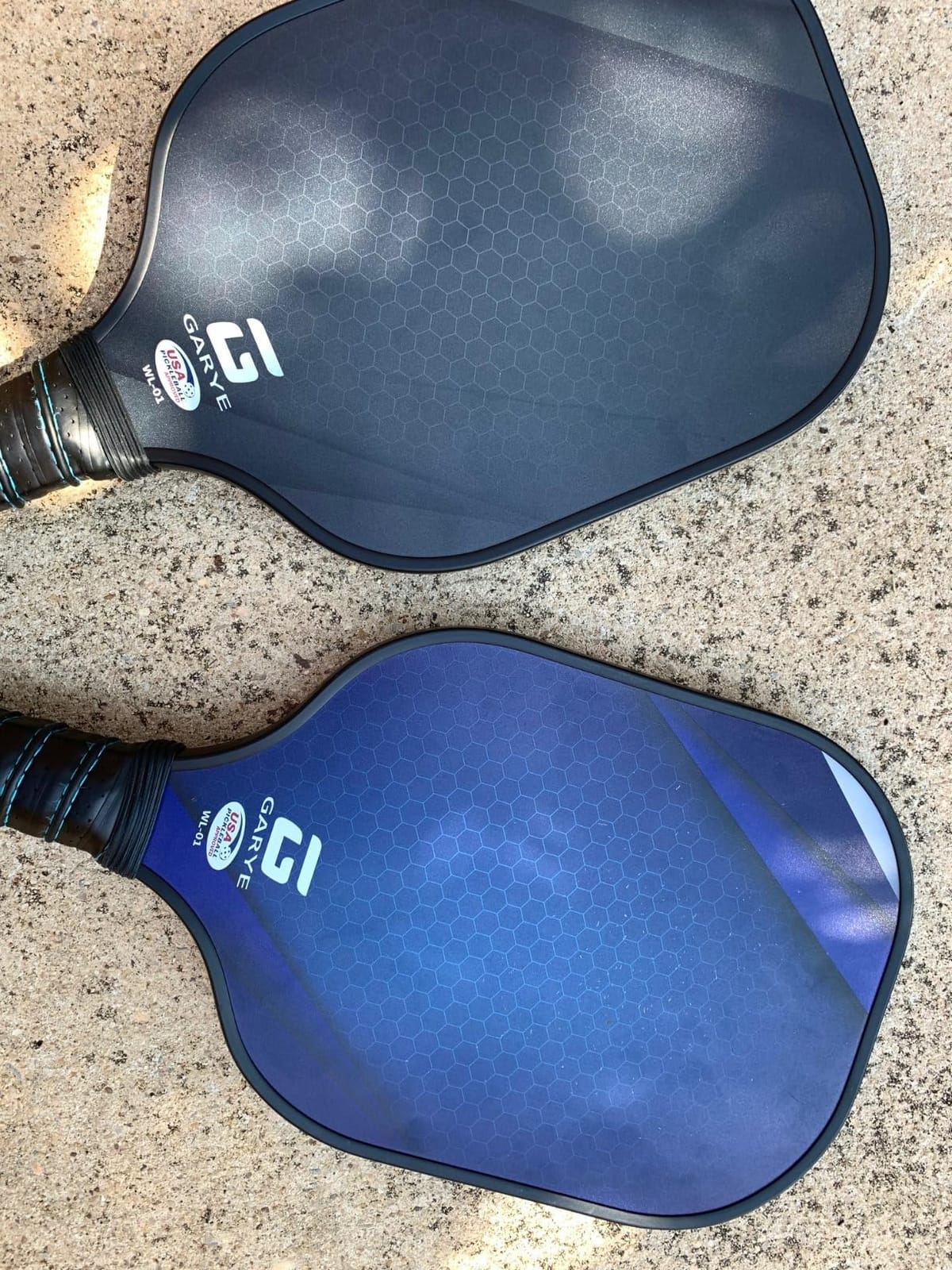GARYE Pickleball Paddles Set of 2/4, USAPA Approved Carbon Fiber Pickleball Set, Lightweight Pickle Ball Rackets 2/4 Pack with 6 Balls, 1 Bag, Pair of Grip Tapes, Pickle Ball Paddle for Men and Women customer photo 1