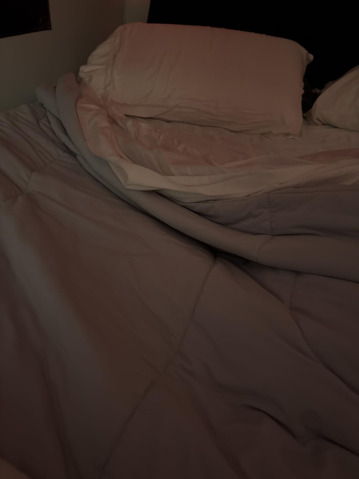 Bedsure Cooling Comforter Blankets for Hot Sleepers, All Season, Queen customer photo 1