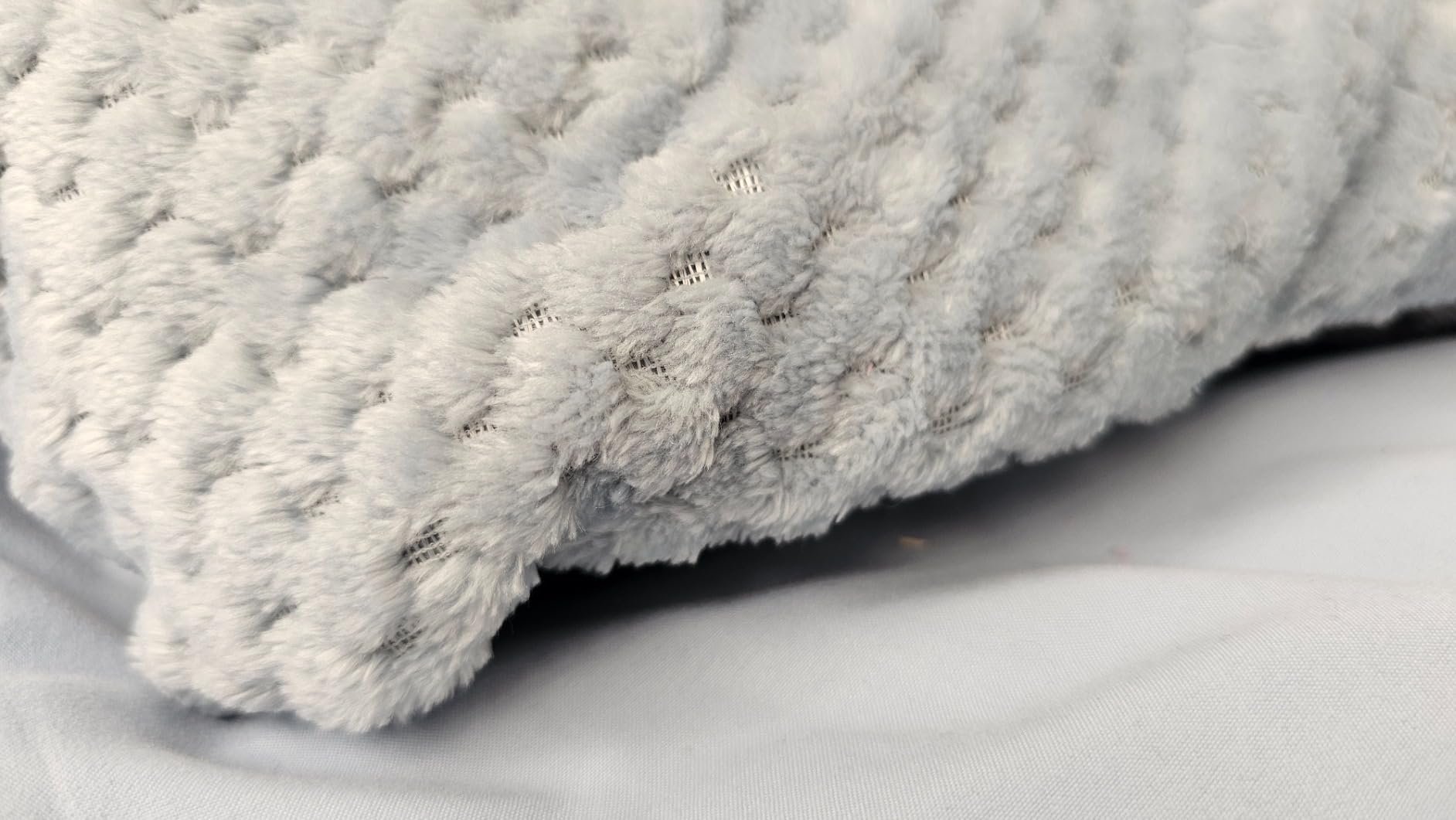 BEDELITE Travel Blanket with Bag, Jacquard Fleece Blanket 65