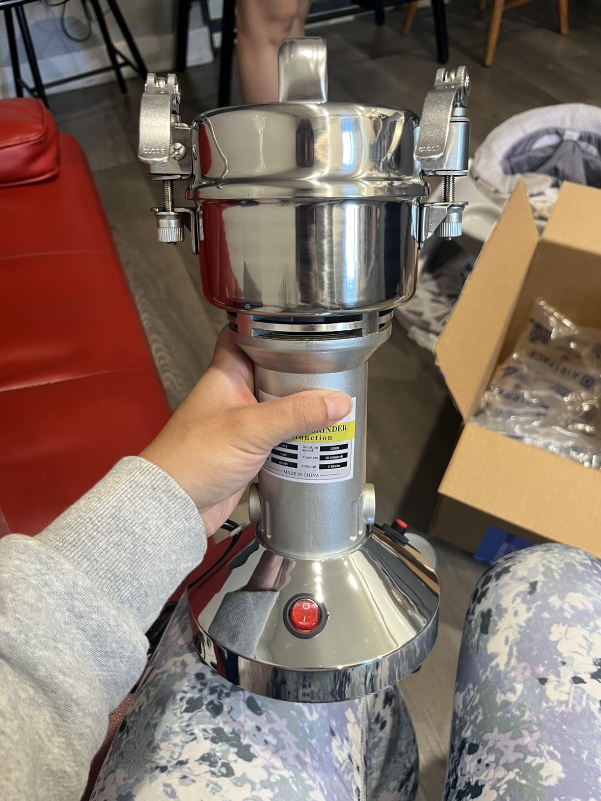 Grain Mill 150g,flour mill grinder for home,Electric Stainless Steel Grain Grinder for Wheat,Spices,coffee,Corn and Other Dry Food Grinders for Kitchen customer photo 1