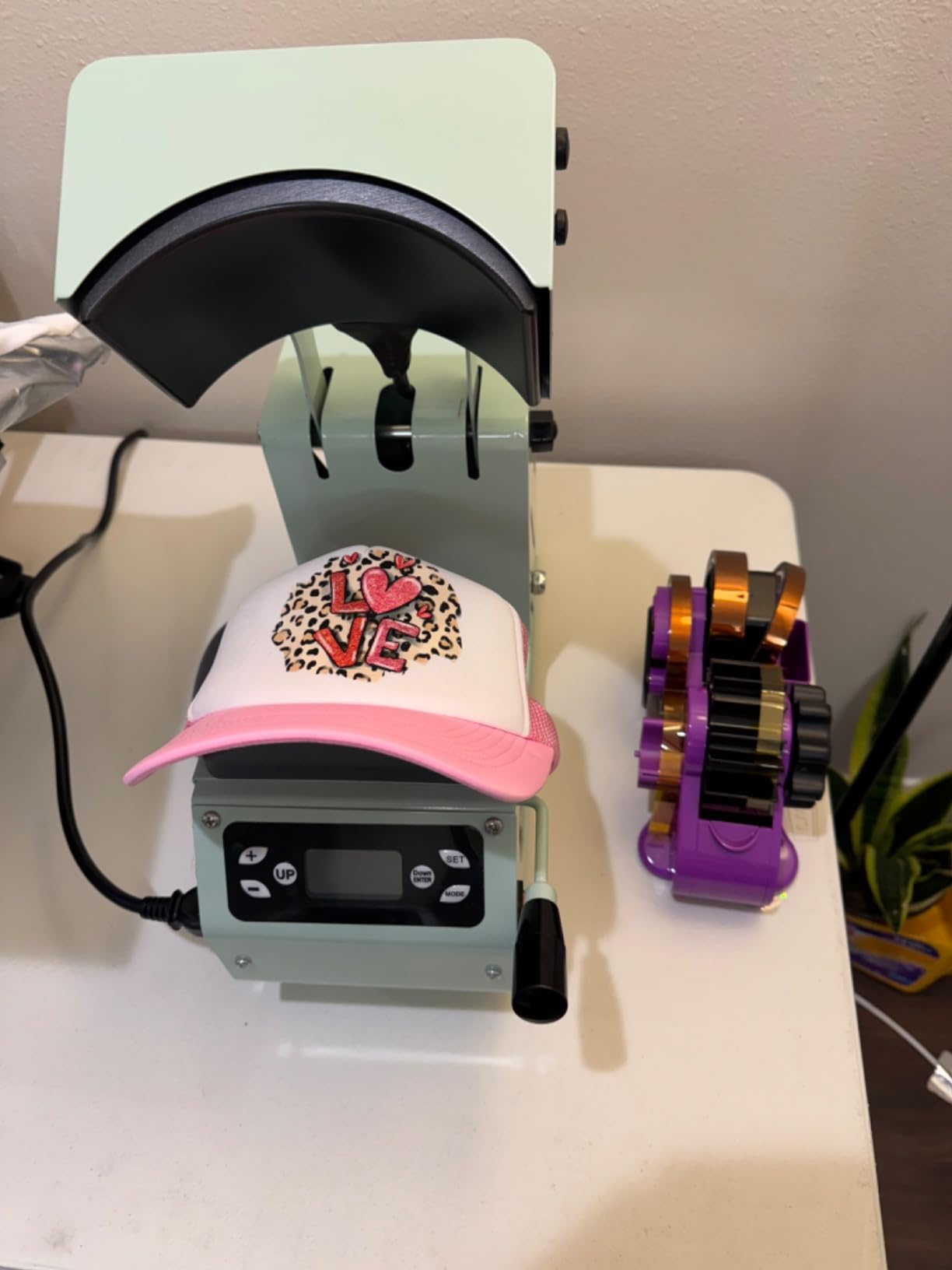 OFFNOVA Hat Heat Press Machine for Caps with 2 Interchangeable Platens, Temp & Time Control with Auto Countdown, Efficient Heat Transfer for HTV Iron On and Sublimation Projects (Auto-Green) customer photo 1