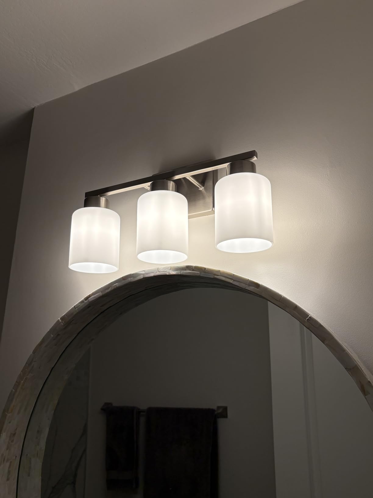 FonmYim Brushed Nickel Bathroom Light Fixtures Vanity Lights Over Mirror customer photo 2