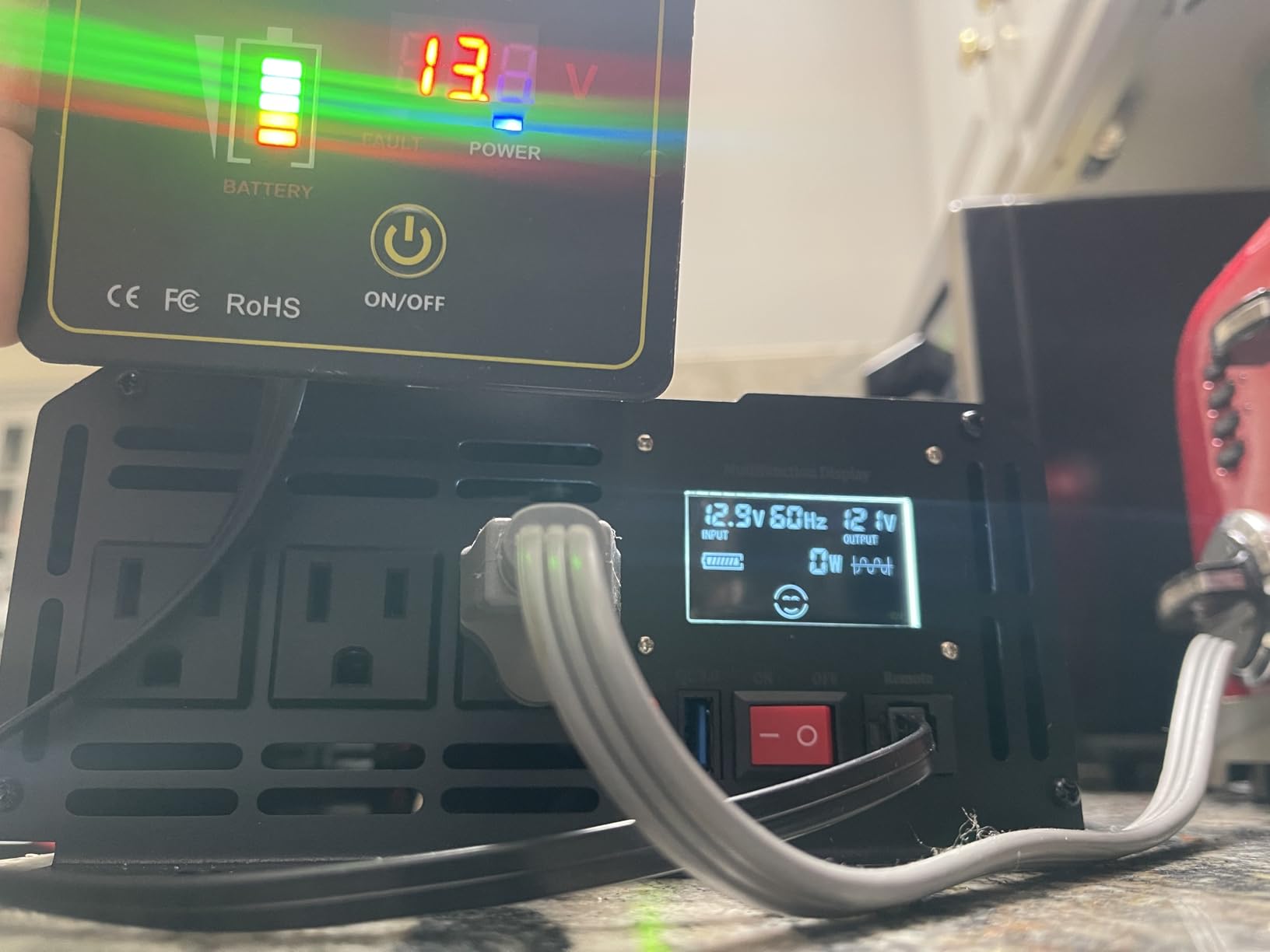 VEVOR Pure Sine Wave Inverter, 2000 Watt, DC 12V to AC 120V Power Inverter with 2 AC Outlets 2 USB Port 1 Type-C Port, LCD Display and Remote Controller for Medium-Sized Household Equipment, CE FCC customer photo 1