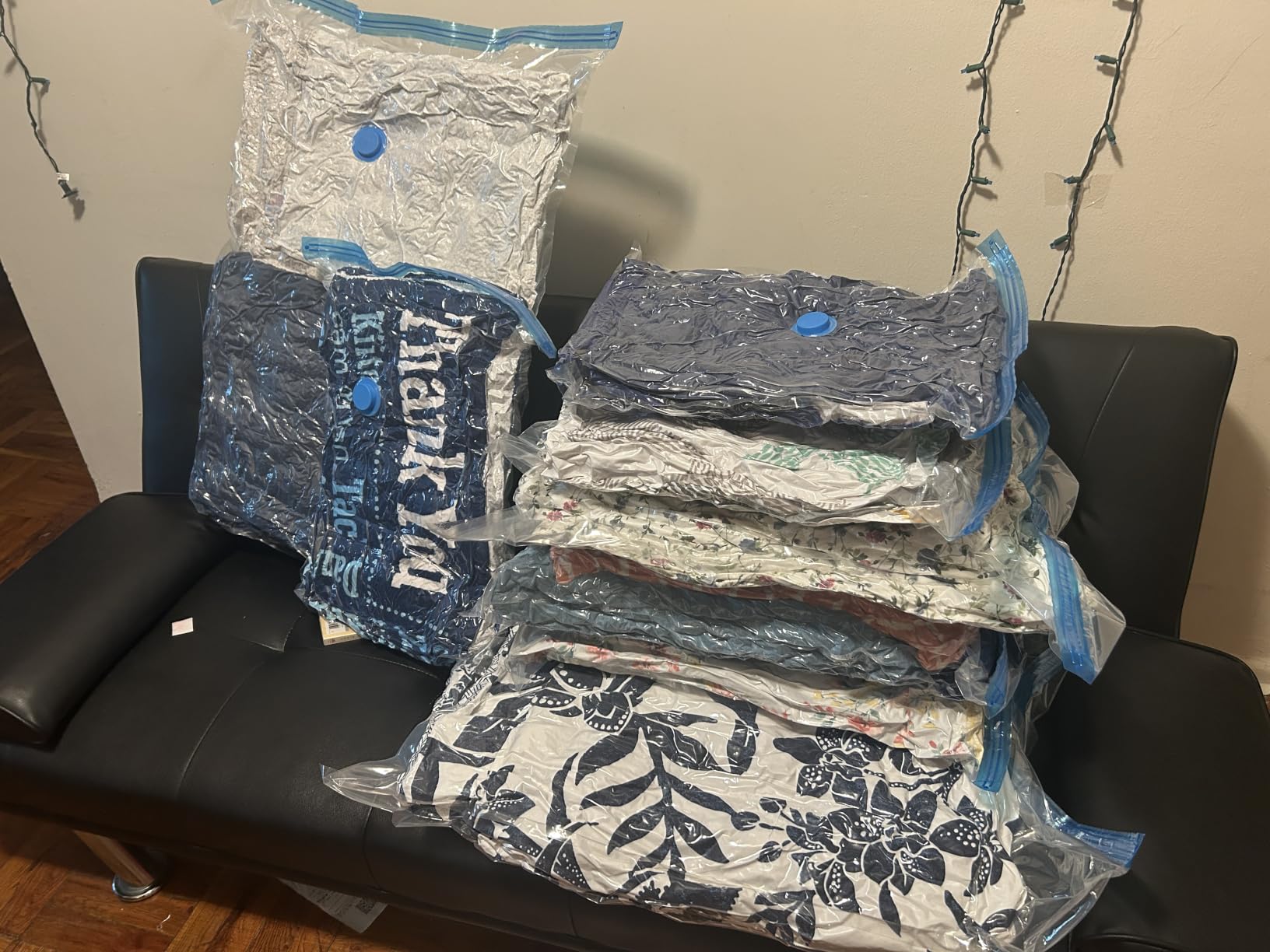 Fygrip 80% Space Saver Vacuum Storage Bags with Hand Pump, 20 Combo customer photo 1
