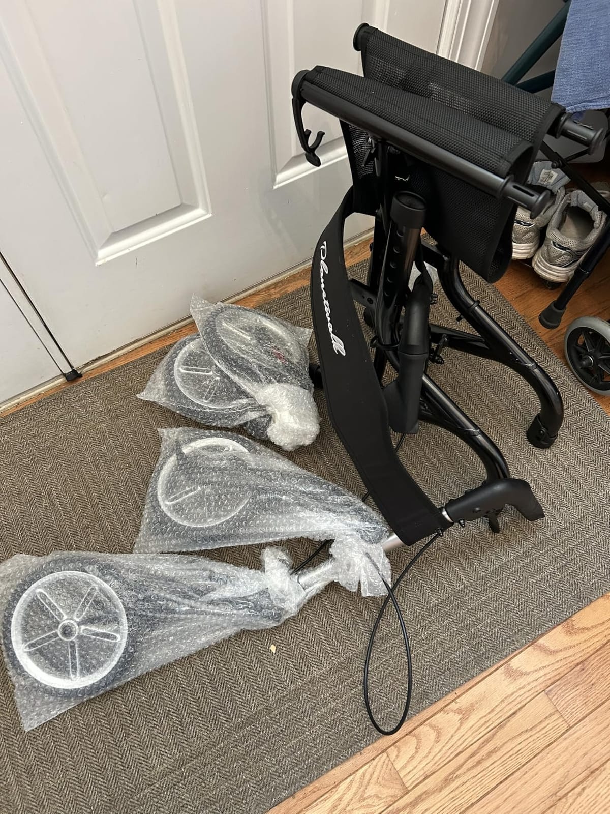 PLANET WALK Super Lightweight Rollator Walker for Seniors, Foldable Rolling Walker with Seat and 8