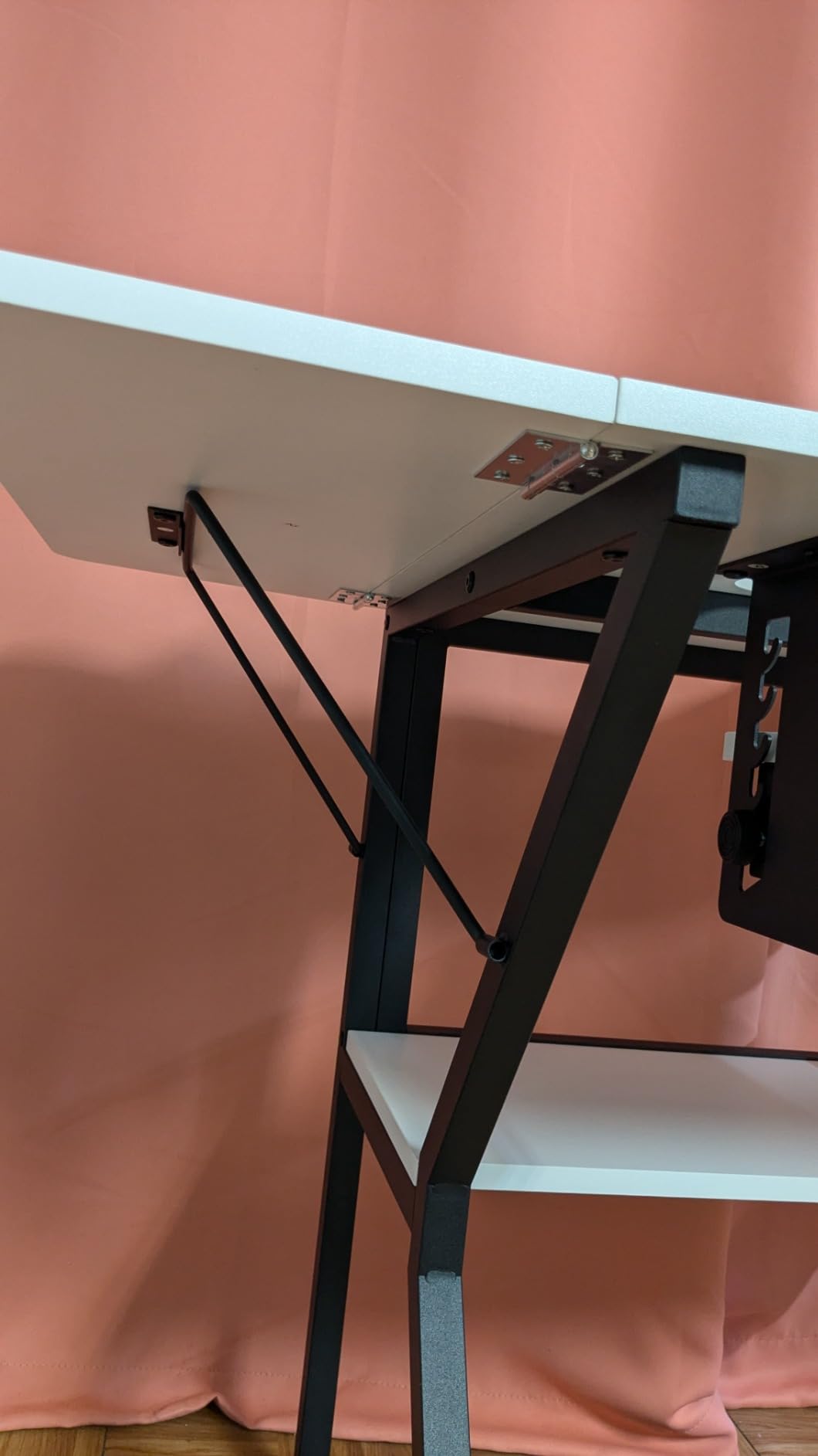 Sewing Table, Large Sewing Machine Table with Adjustable Platform and Storage Shelf - White customer photo 2
