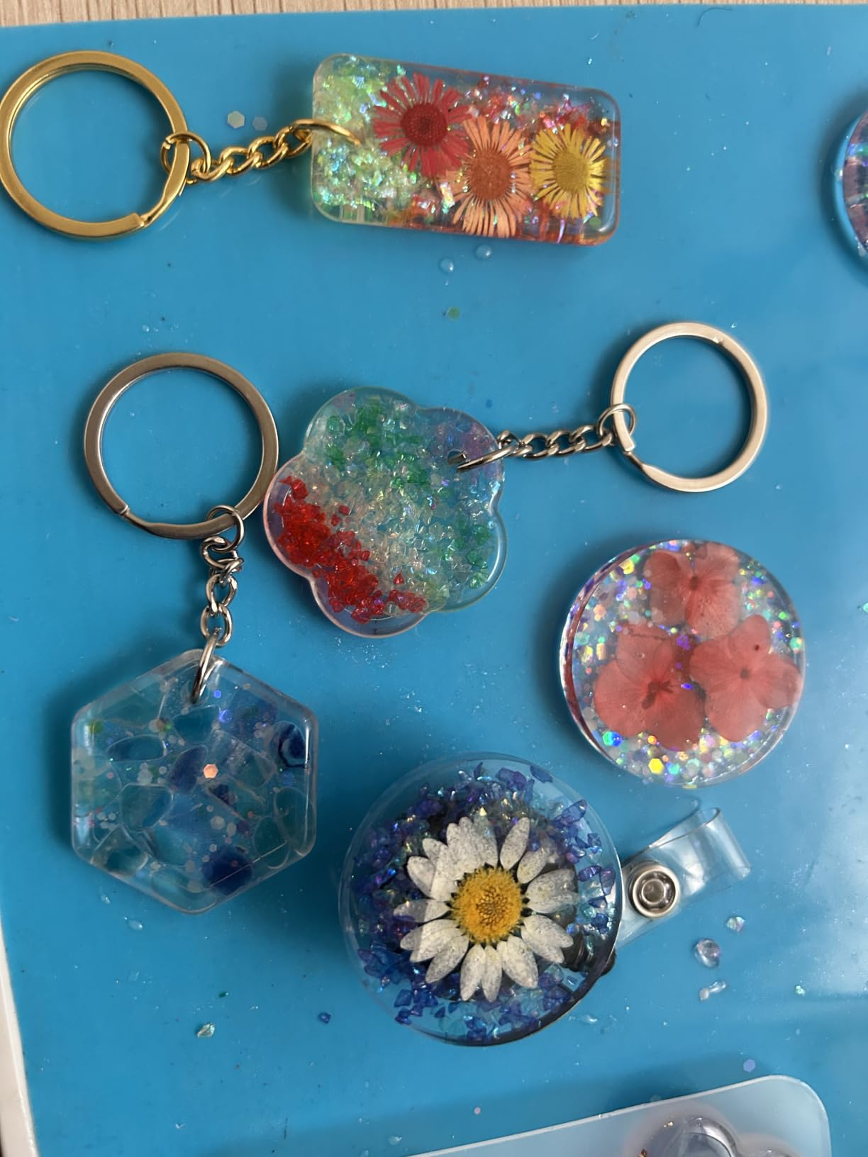 LET'S RESIN Keychain Resin Molds Silicone, 16 Cavity Pendant Casting Mold customer photo 2