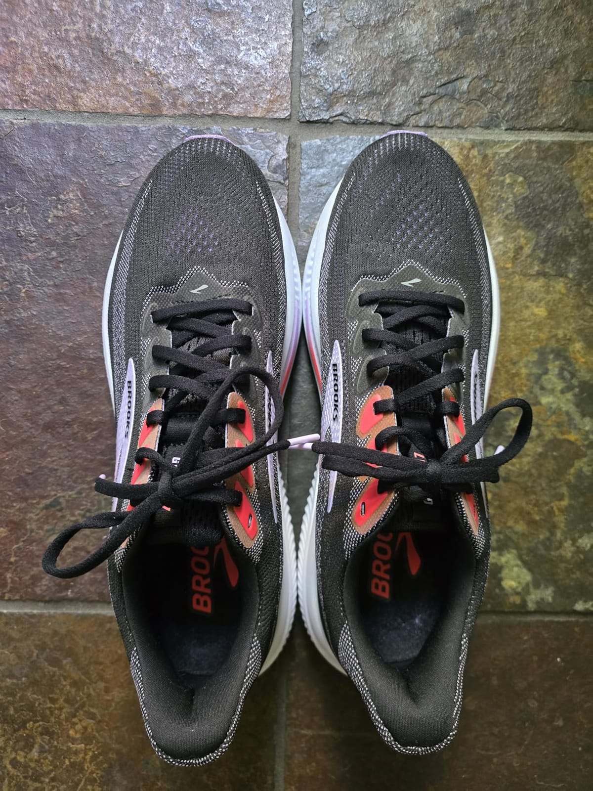 Brooks Women’s Ghost 17 Neutral Running Shoe customer photo 1