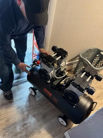 VEVOR Air Compressor, 15 Gallon Steel Tank, 2HP 5.3 CFM@90 PSI Oil Free Air Compressor & Max. 125PSI Pressure, 78dB Ultra Quiet Portable Compressor, for Auto Repair, Tire Inflation, Spray Painting customer photo 2