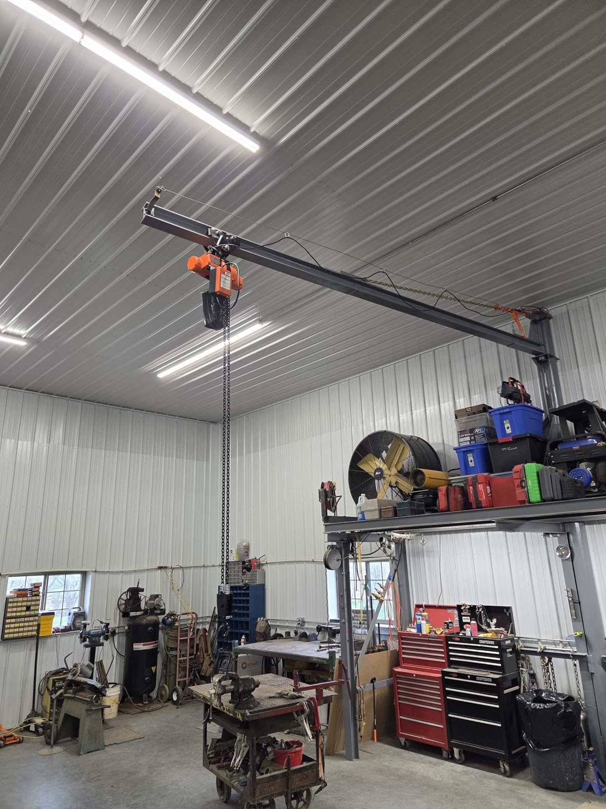VEVOR Electric Chain Hoist 2200 lbs 20 ft Lift Single Phase Overhead Crane, customer photo 2