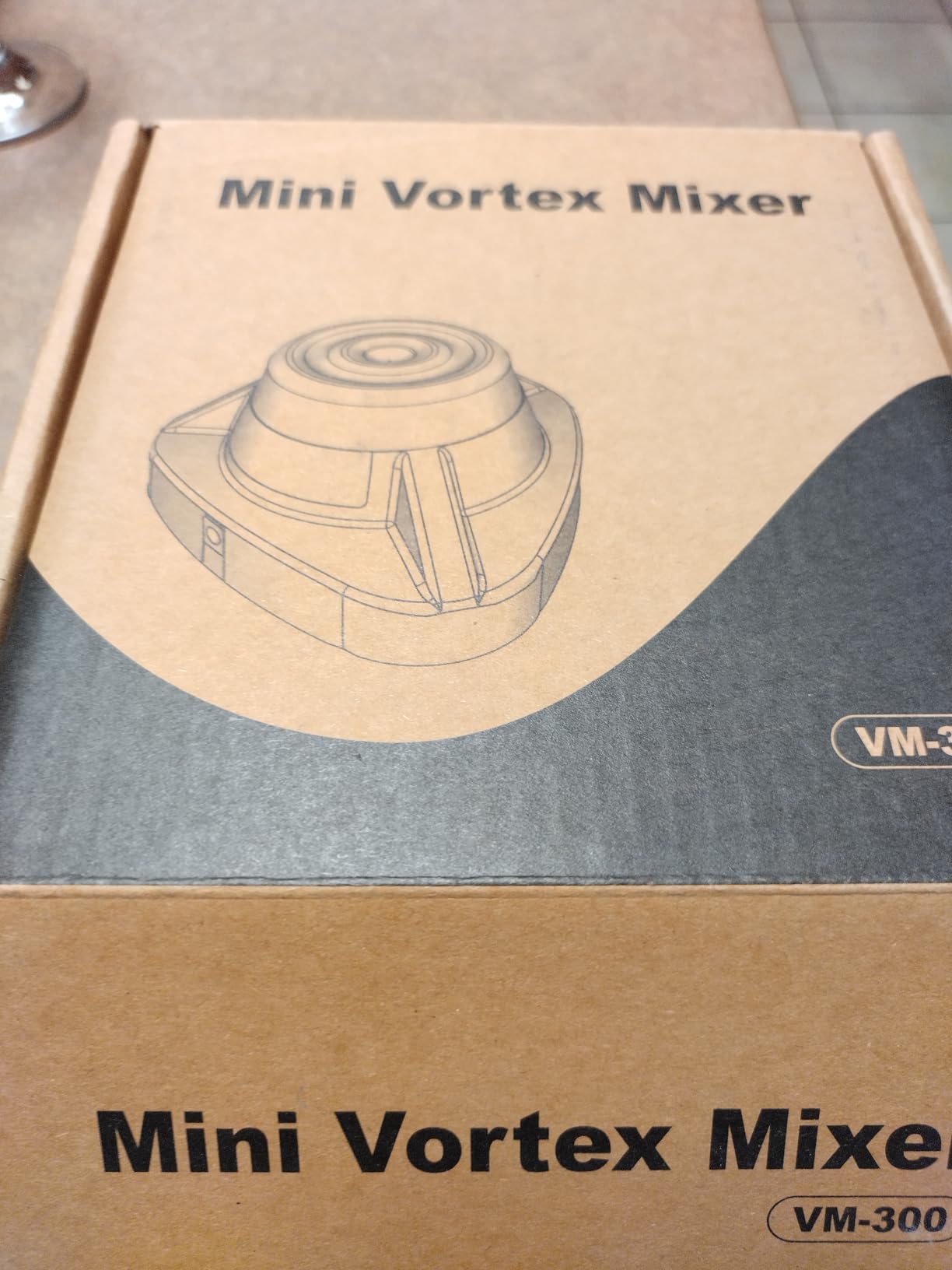 Mini Vortex Mixer 10000RPM Tattoo Ink Pigment Mixer Vibrator Powerful Swirl Shake Mixer for Acrylic Pigments Nail Polish Mascara Adhesives (Green) customer photo 1