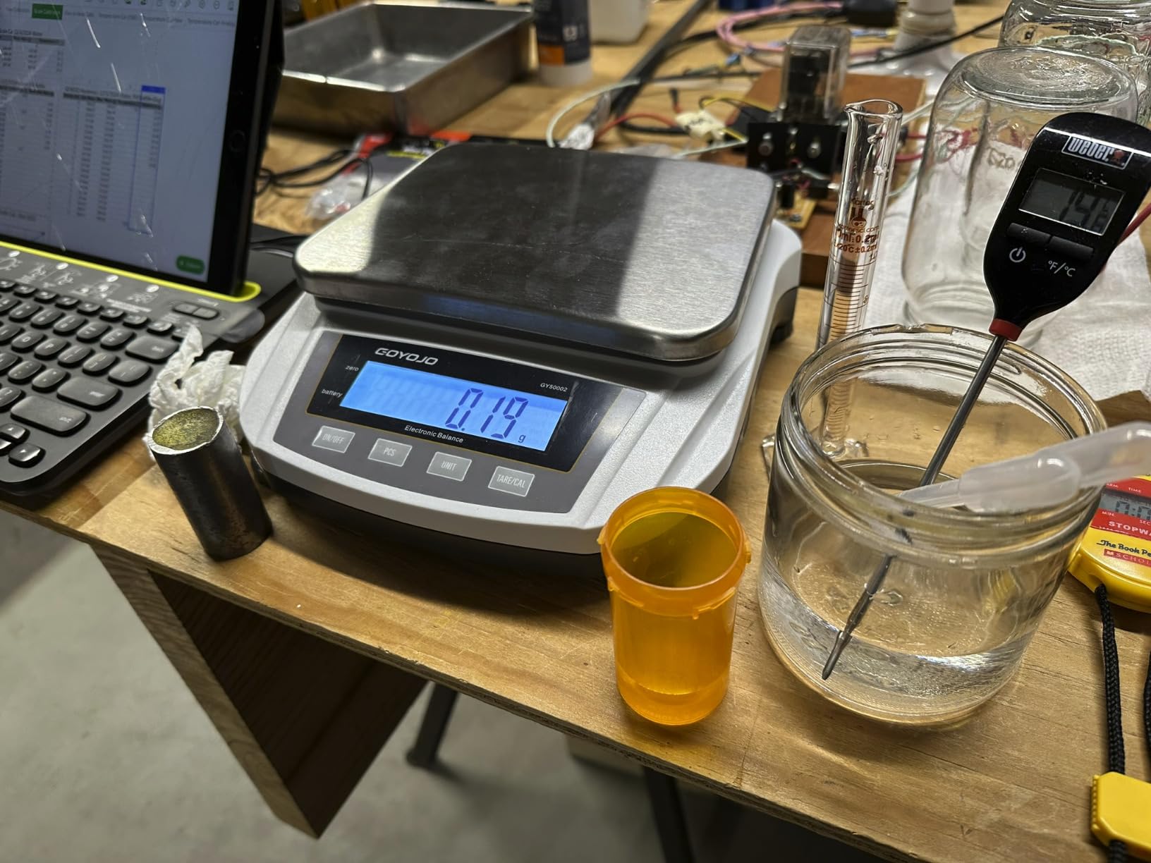 GOYOJO Digital Analytical Balance and Lab Scale, 5000g Capacity, 0.01g Precision, Stainless Steel, Multi-Unit (g/oz/ct/lb) for Jewelry, Kitchen, and Lab – Reliable, Accurate, Easy to Use, Black Panel customer photo 2