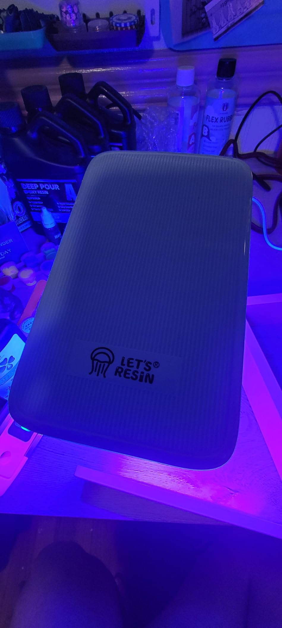 LET'S RESIN Cordless UV Resin Lamp, Rechargeable, 2-Hour Battery customer photo 1