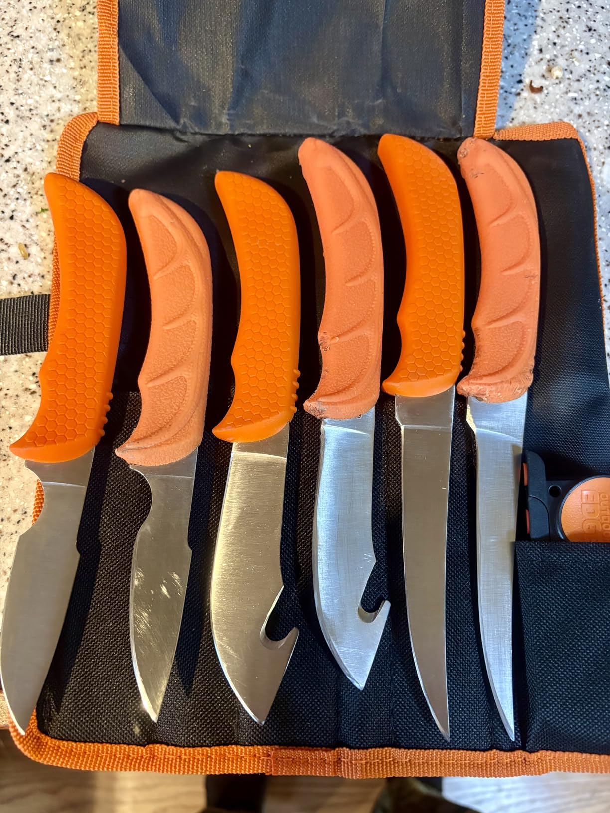 OUTDOOR EDGE Wild Roll Pack - 5-Piece Hunting Kit & Game Processing Set - Includes Gut Hook Skinning Knife, Caping Knife, Boning Blade & Two Stage Sharpener customer photo 1