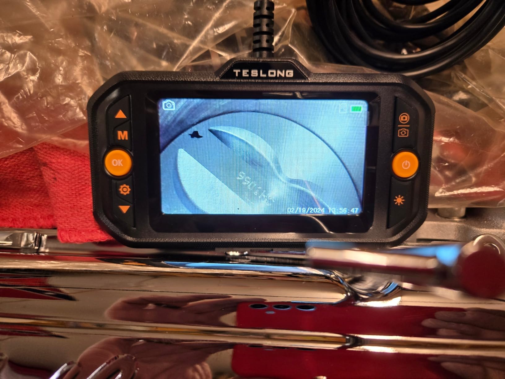 Teslong Borescope Camera with Light for Automotive Mechanic Plumbing Wall customer photo 2