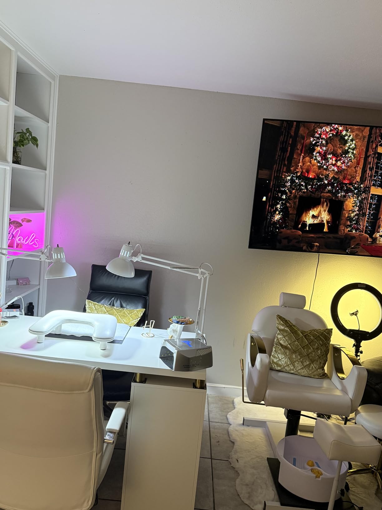 Pedicure Chair with 360 Degree Swivel Stool, Hydraulic Lift Reclining Pedicure Station, Pedicure Chair No Plumbing with Adjustable Footrest for Pedicure Shop,Spa(White-Gold) customer photo 1