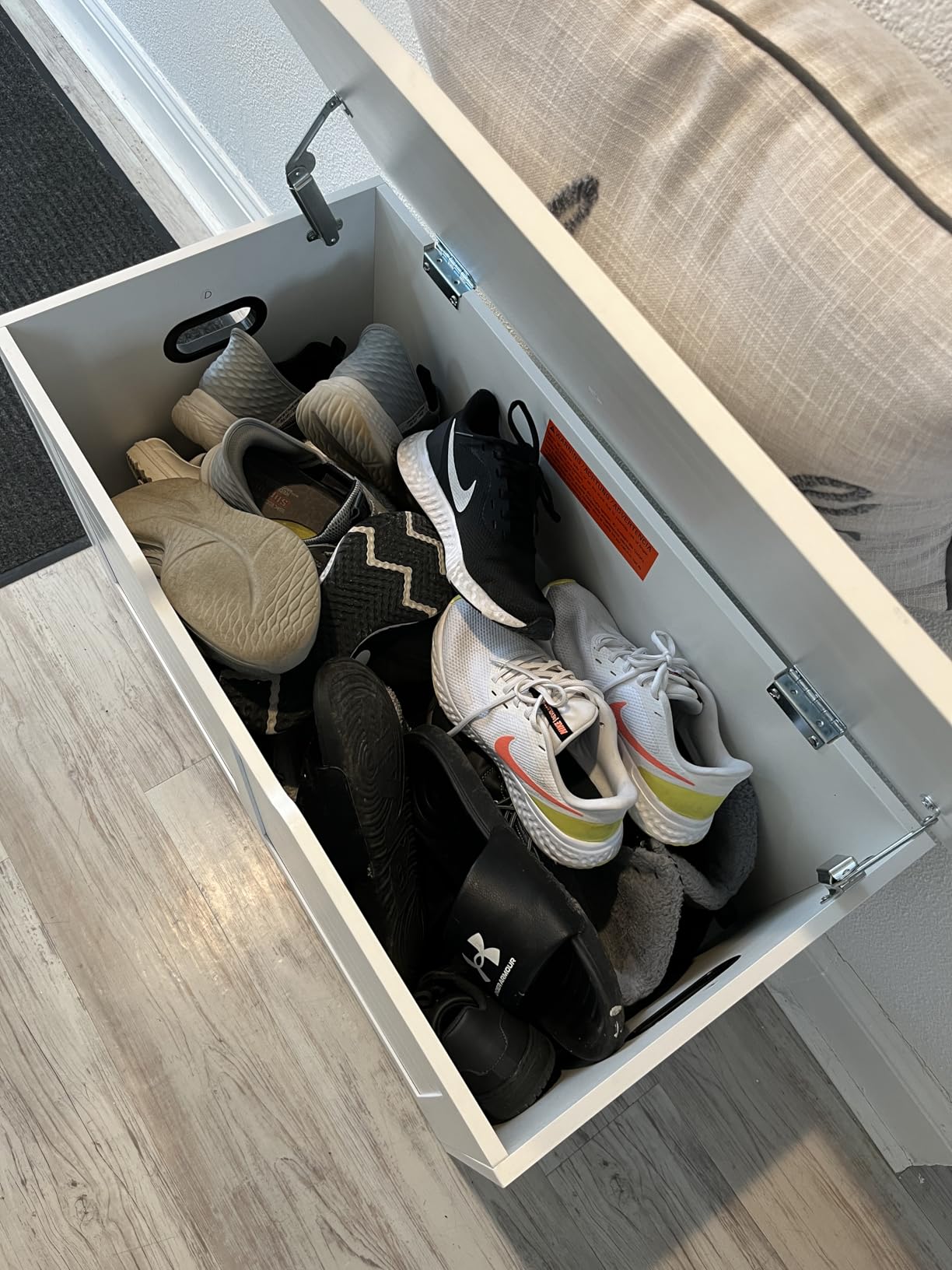 VASAGLE Storage Chest, 47.2 Inches Width Bench with 2 Safety Hinges customer photo 2