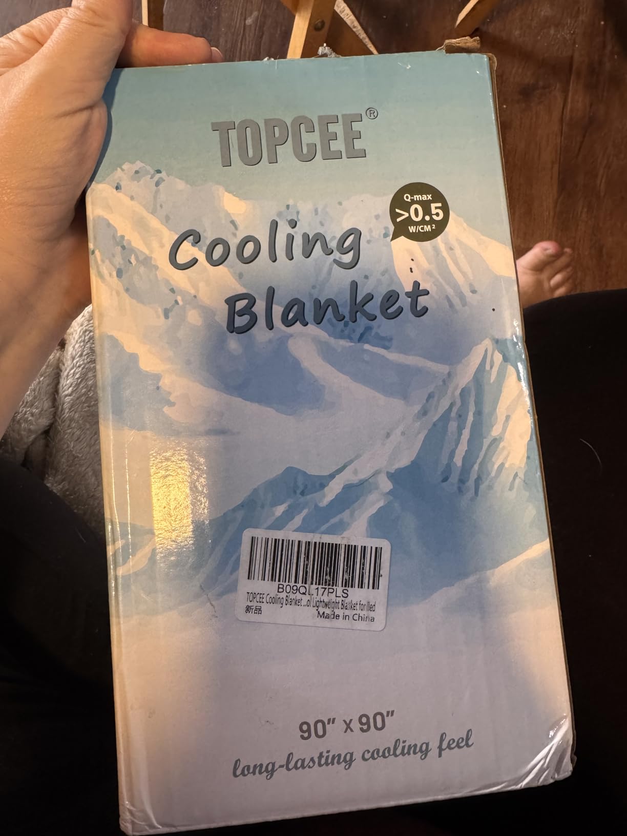 Topcee Cooling Comforter Queen Size -Cooling Blanket for Hot Sleepers customer photo 2