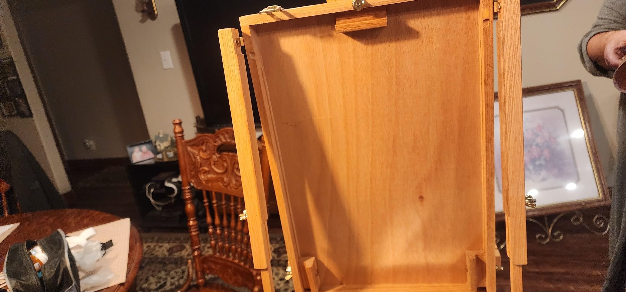 ATWORTH French Easel for Painting, Deluxe Beech Wooden Field & Studio Sketchbox Easel Stand with Metal Side Tray, Portable& Easy Transport for Painting Outdoor, Holds Canvas up to 34