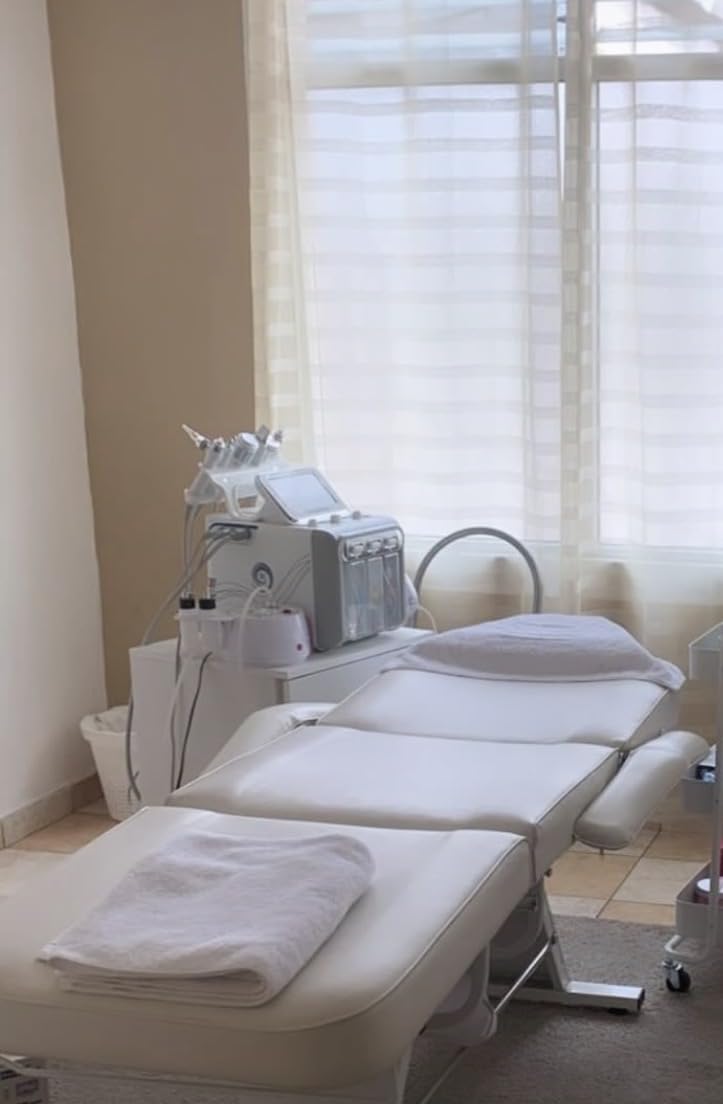 Hydrogen Oxygen 7 in1 Facial Care Machine with Mask Multifunctional Face Skin Care Device Elite customer photo 1
