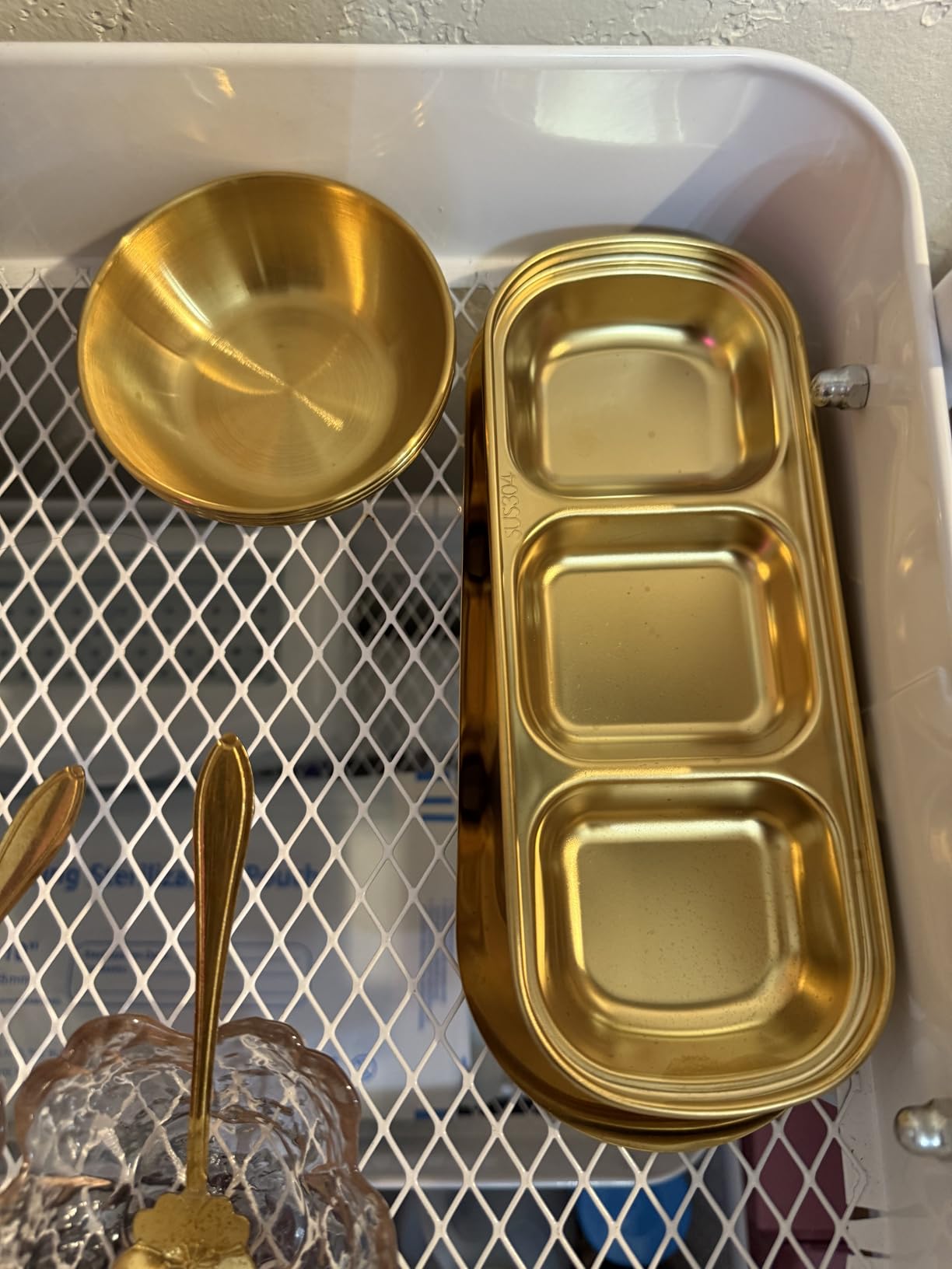 23 Pcs Esthetician Supplies 3 Stainless Steel Gold Mixing Bowls Gold Small Serving Tray 3 Compartment Serving Tray 3 Facial Fan Brushes 3 Face Mask Applicator Brush 12 Facial Sponge Compressed Round customer photo 2