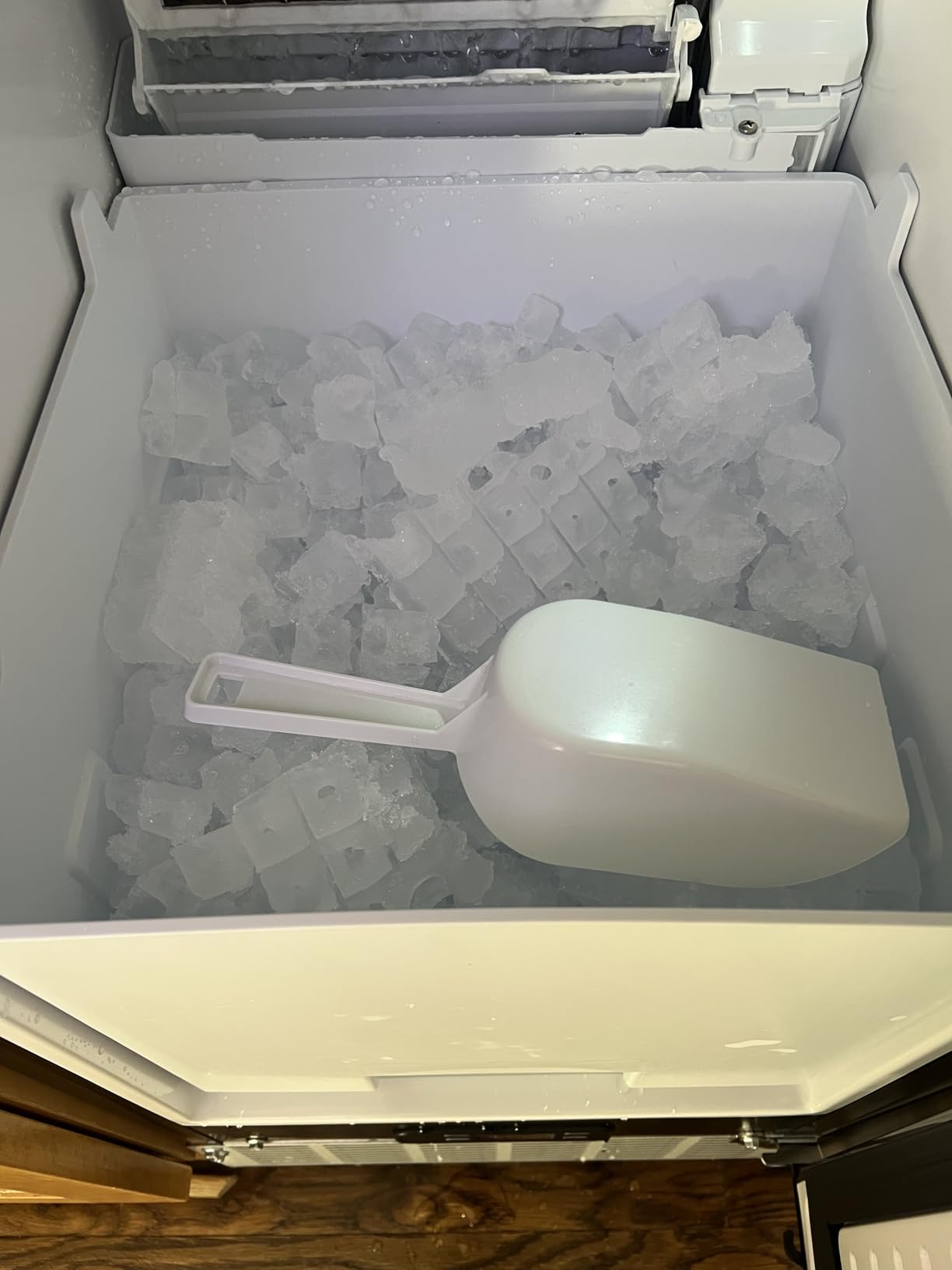 ICYGLEE Commercial Under Counter Ice Maker with Drain Pump, 100Lbs Daily customer photo 1