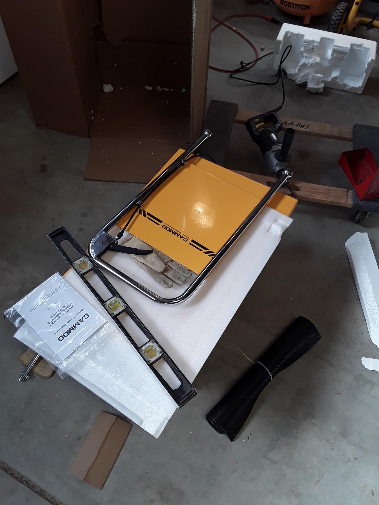 CAMMOO Hydraulic Lift Table Cart, 770 lb Double Scissor Lift, Yellow customer photo 2