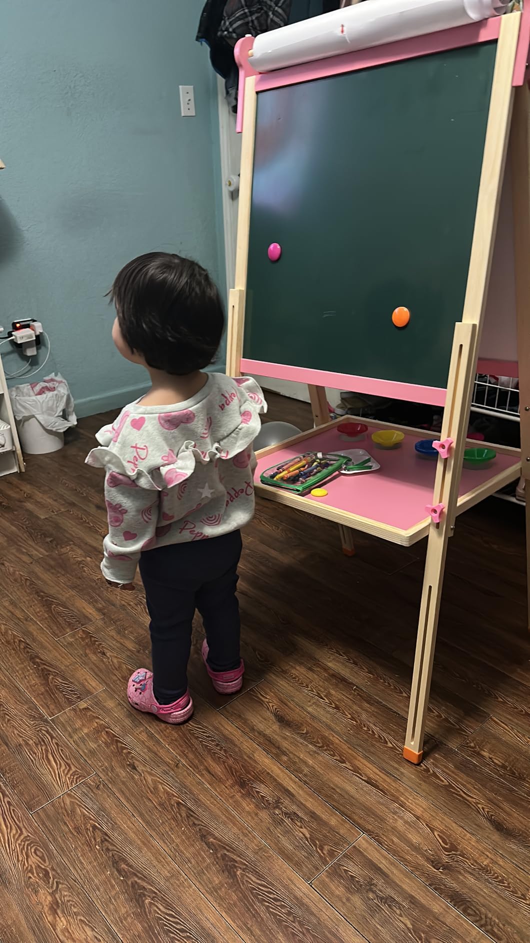 YOHOOLYO Kids Easel Standing Art Easel for Kids, Double Sided Children Pink Purple Easel Magnetic Chalkboard Whiteboard Dry Eraser Board Great Gift for Girls (Blue) customer photo 1