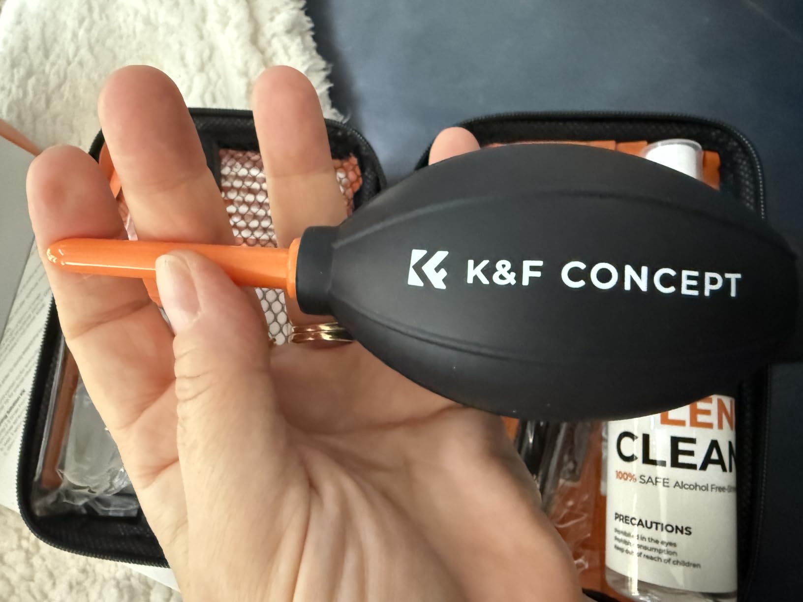 K&F CONCEPT 25 in 1 Camera Cleaning Kit, Full Frame Lens and Sensor Cleaner customer photo 2