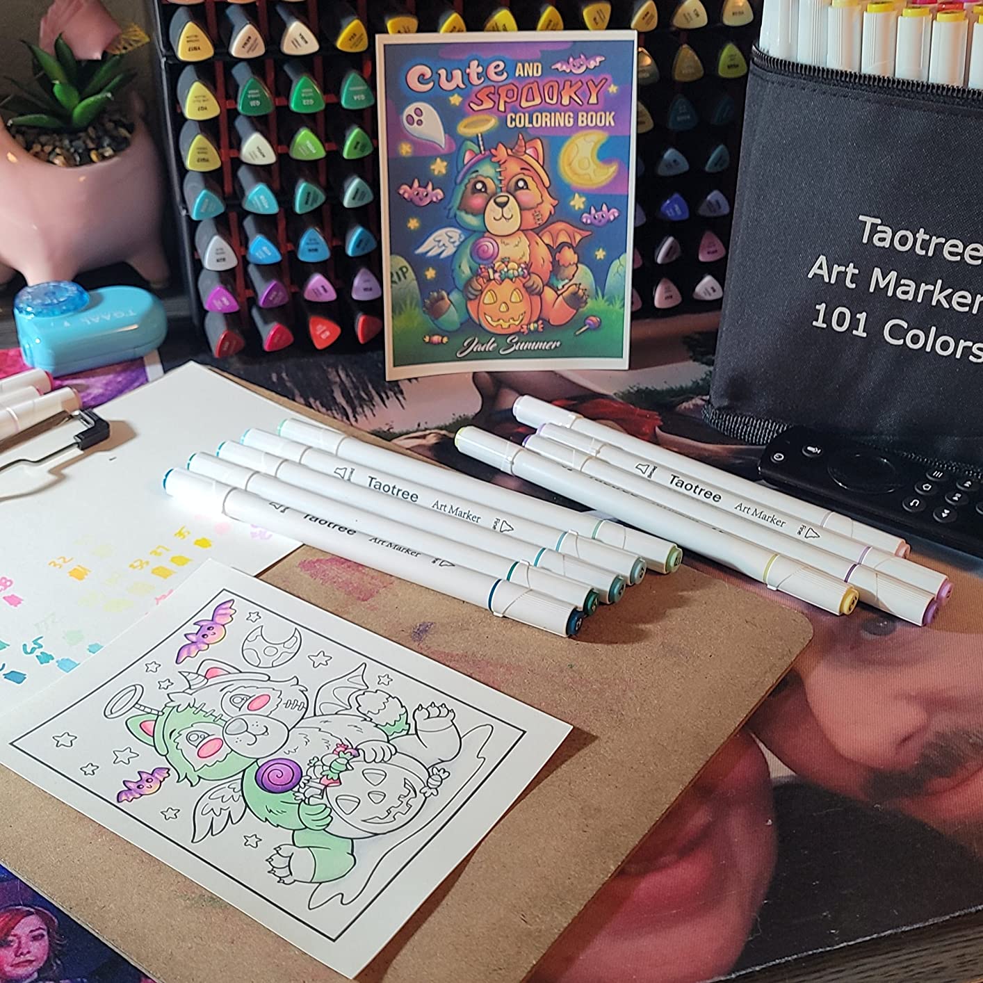 Taotree Alcohol Markers & Holders, 100 Colors Dual Tips Coloring Markers customer photo 2