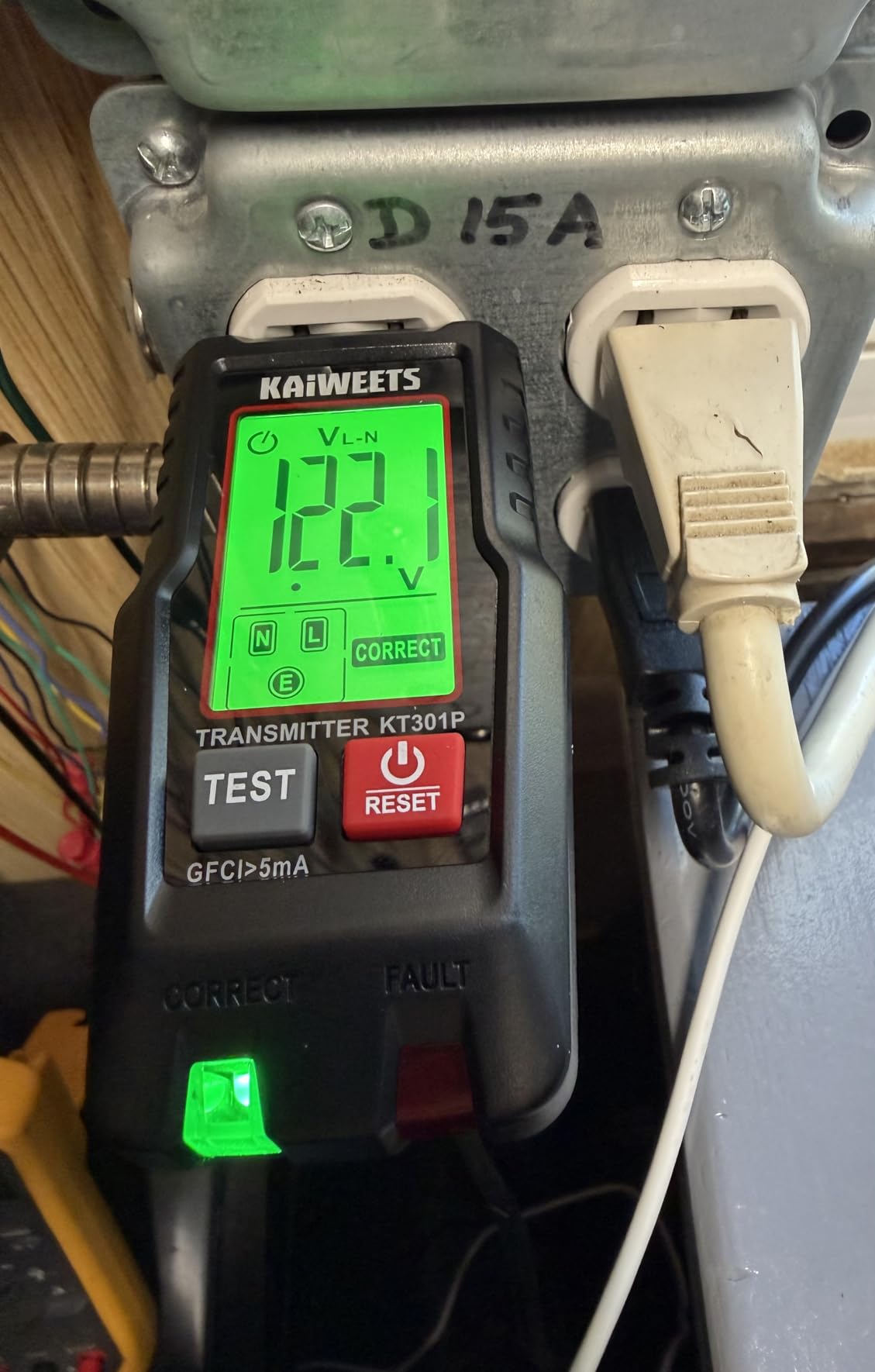 KAIWEETS Circuit Breaker Finder with LCD Display, GFCI Outlet Tester, Electrical Circuit Tracer Tool with NCV Test & Flashlight, Includes Carrying Case and Adapters- KT301P customer photo 2