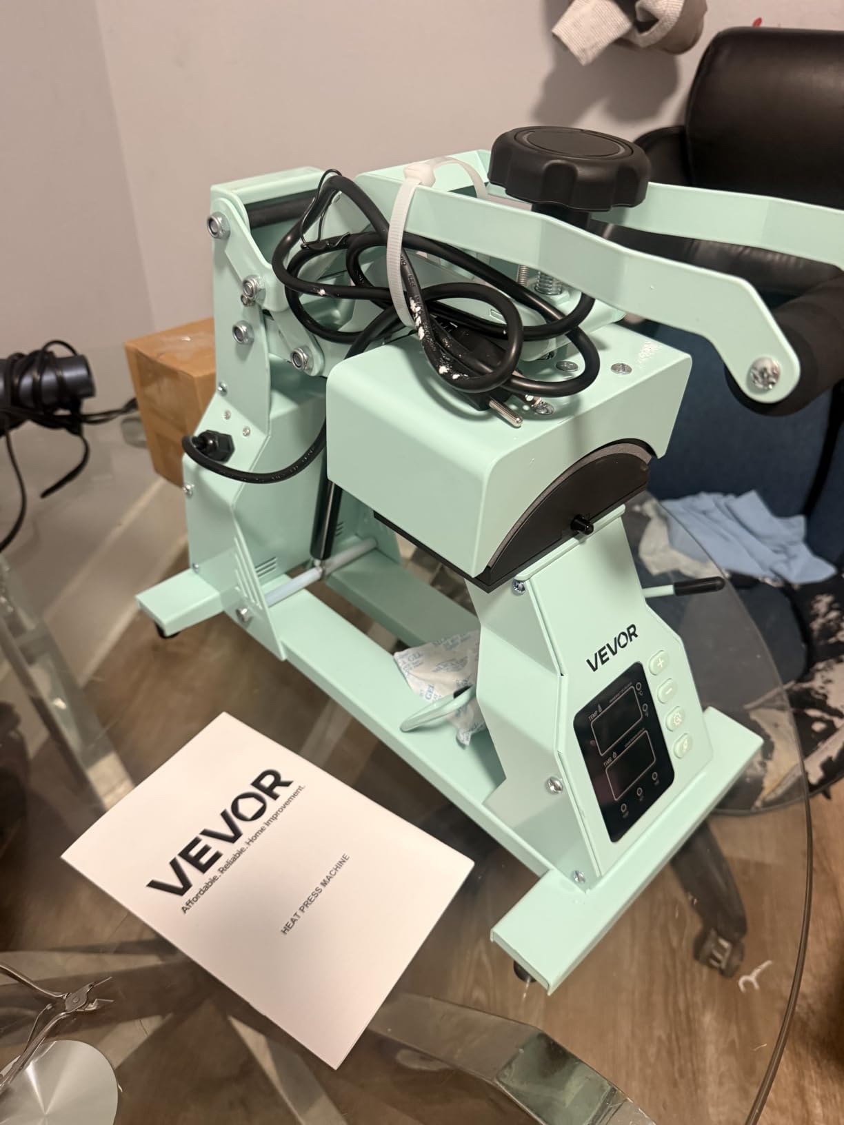 VEVOR Hat Heat Press Machine, with 2pcs Interchangeable Platens, Precise Temperature and Time Control, Hat Press for HTV Iron On and Sublimation Projects, for Caps, Headbands, Cuffs, Face Masks, Pink customer photo 2