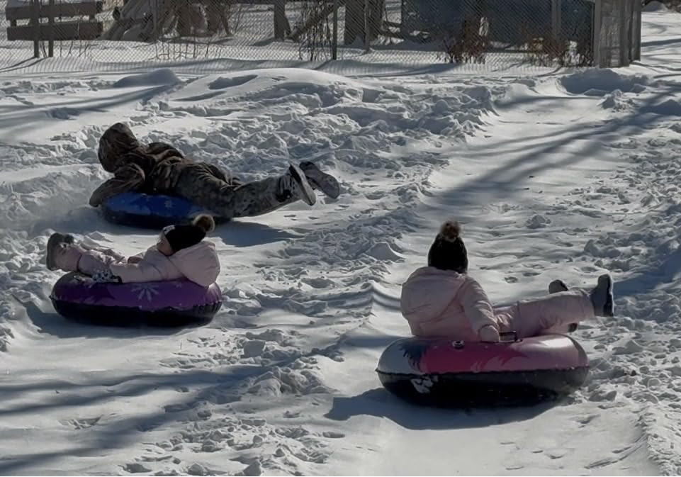Snow Tube, 36‘’ 3Packs/4Packs Snowman Snow Tubes for Kids & Adults, Durable Cold-Resistant PVC Inflatable Snow Sled, Heavy-Duty Hard Bottom & Handles, Perfect for Family Boys Girls Sports Fun customer photo 2