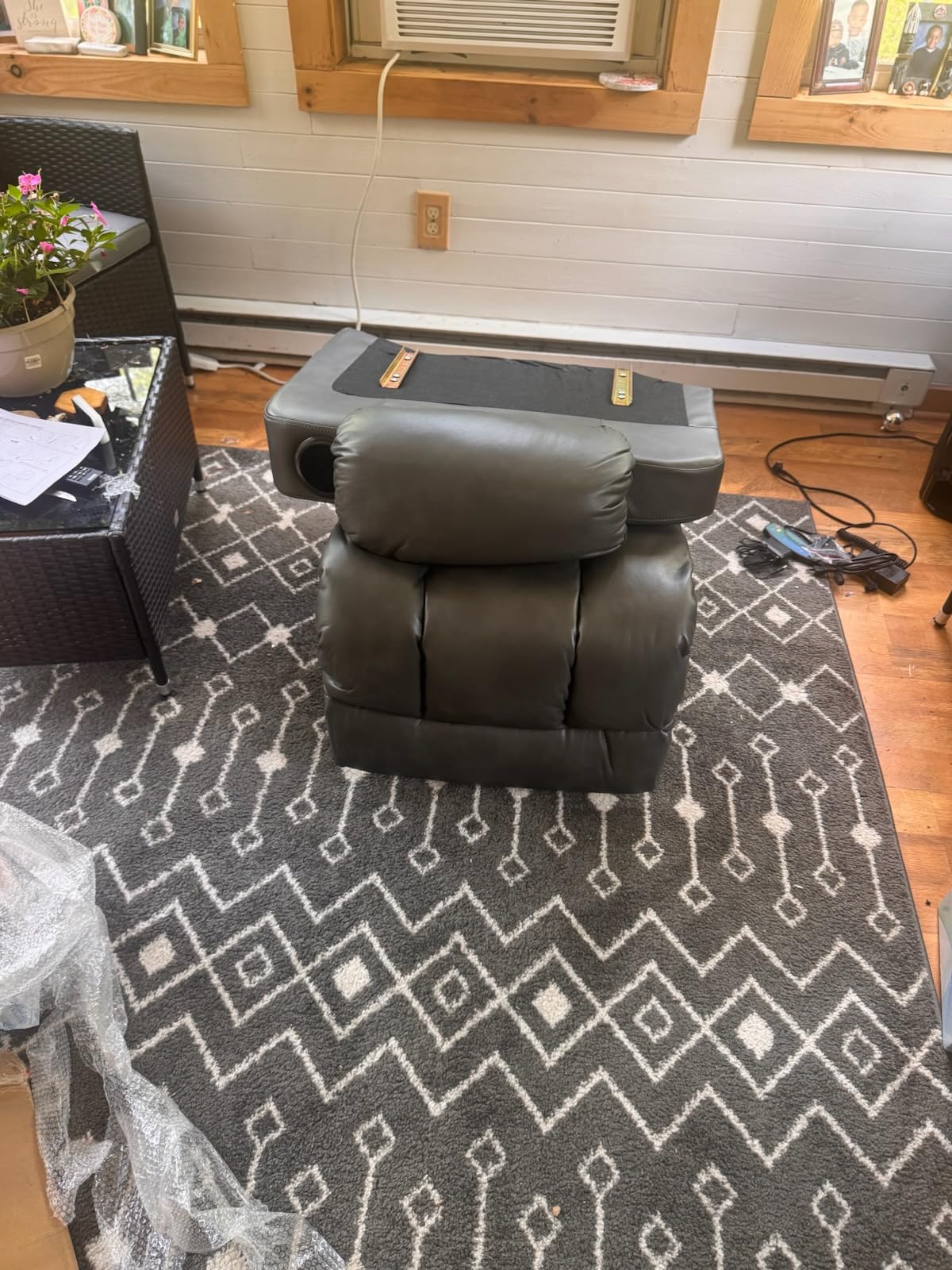 PARKOL Stand Assist Power Lift Recliner Chair for Limited Mobility Elderly customer photo 1