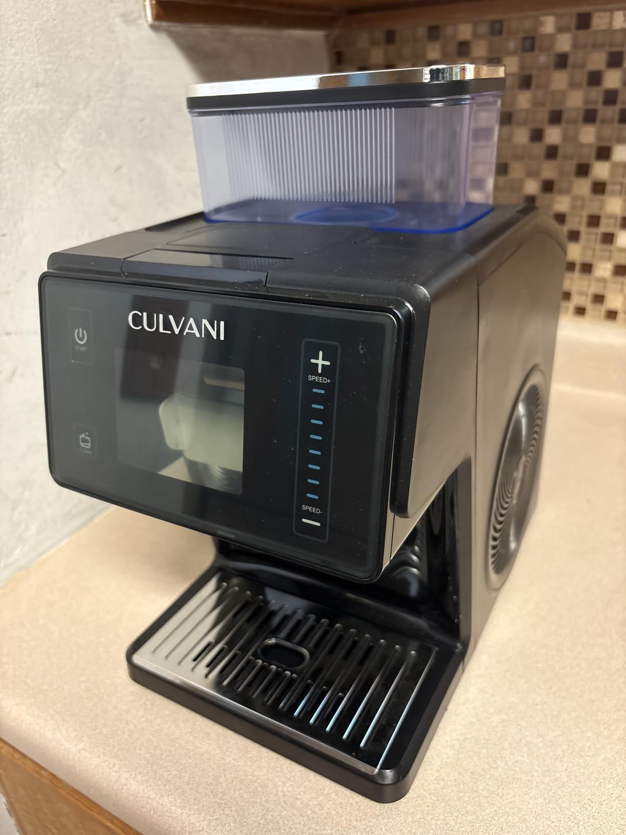 Culvani Snowlux Shaved Ice Machine No Ice Needed, Self-Clean Bingsu Machine customer photo 1