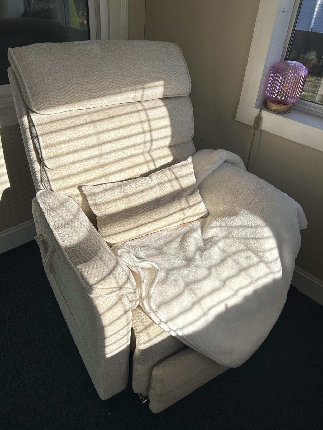 DYNOX Small Power Lift Recliner Chair for Elderly, 9188S, Cream customer photo 1