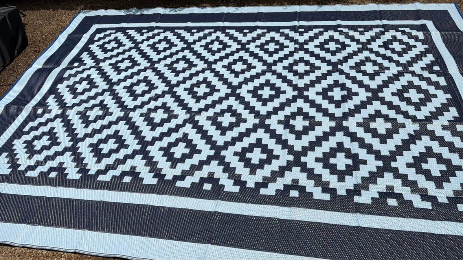 Kohree Outdoor Rug, Leaf, 8x10, Grey & White customer photo 1