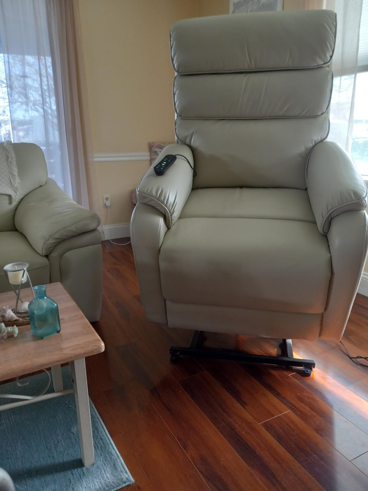 EONIX Dual Motor Large Power Lift Recliner Chair with Massage & Heat customer photo 2