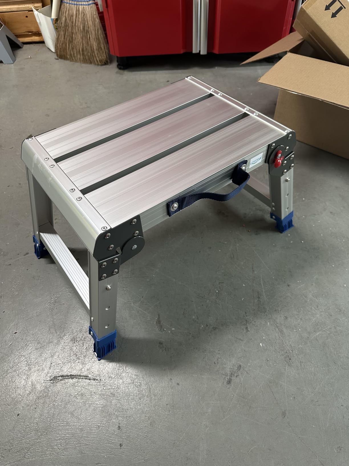 Loyoda Folding Work Platform for Adults, Portable Aluminum Step Stool 800lb customer photo 2