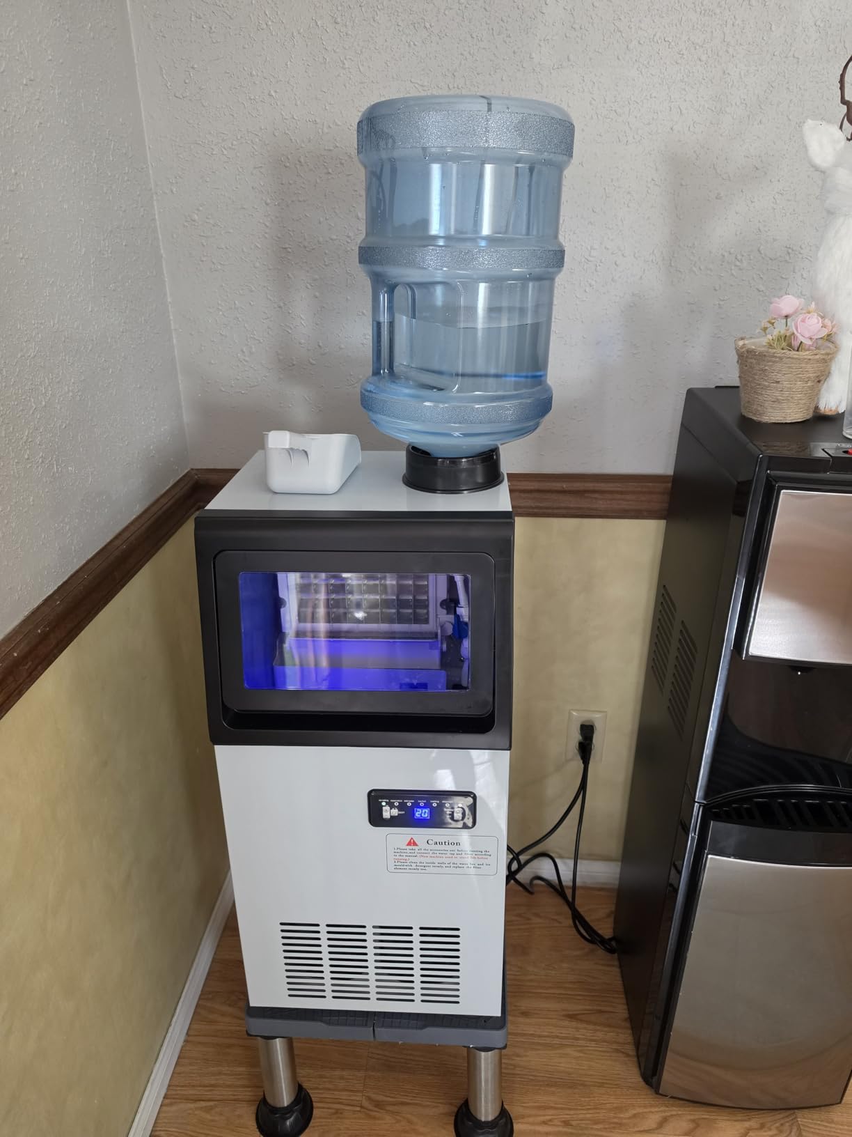 Commercial Ice Maker Machine, 100LBS/24H Freestanding & Undercounter Ice Machine with 2 Water Inlets, 40 PCS/Cycle and 24LBS Storage Bin, Stainless Steel, LED Display & Self-Cleaning for Home Bar customer photo 1