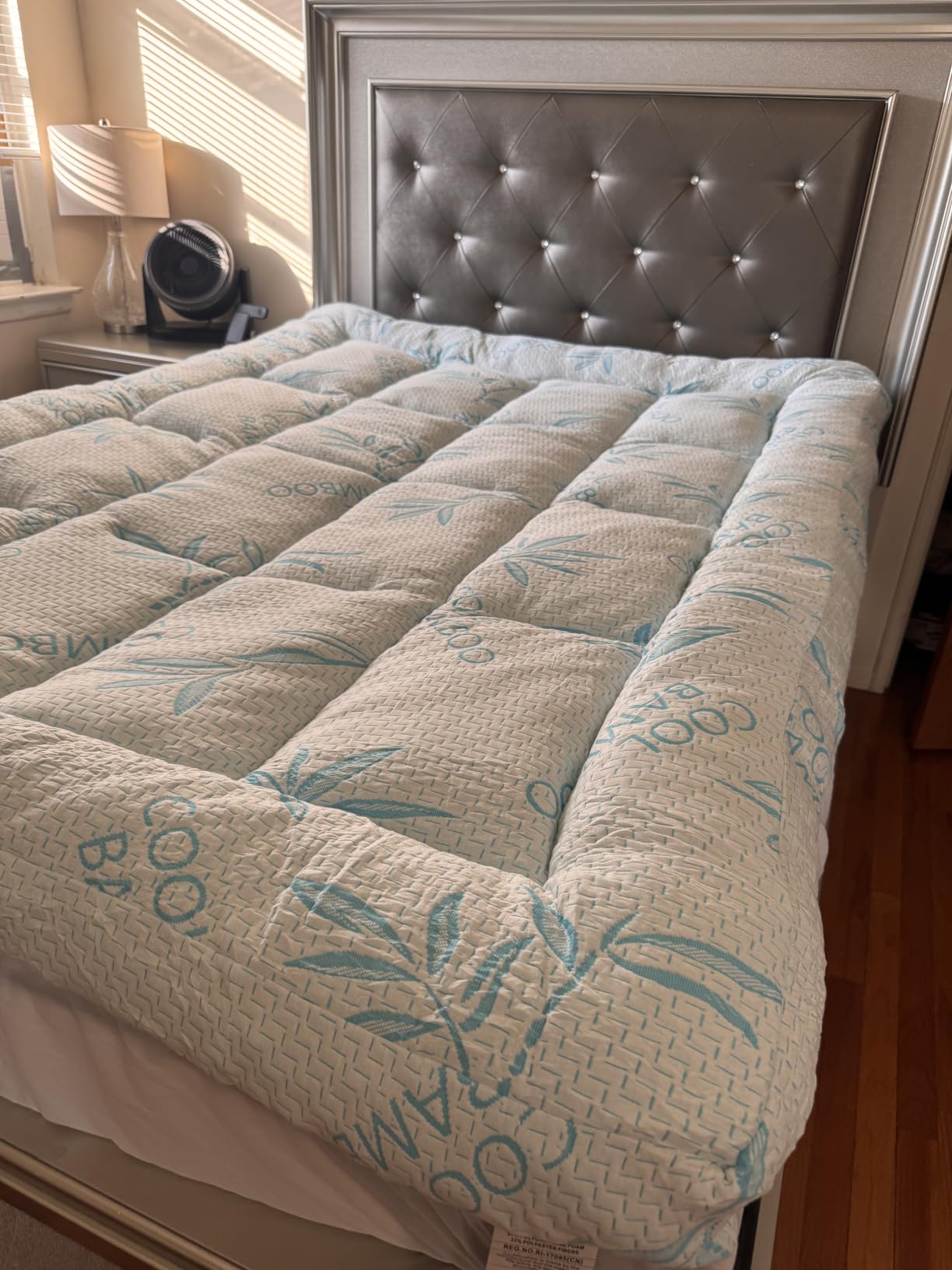 WhatsBedding 5 Inch Queen Mattress Topper Breathable Bamboo Viscose Air Layer,Memory Foam Mattress Topper Queen Size Blue. customer photo 1