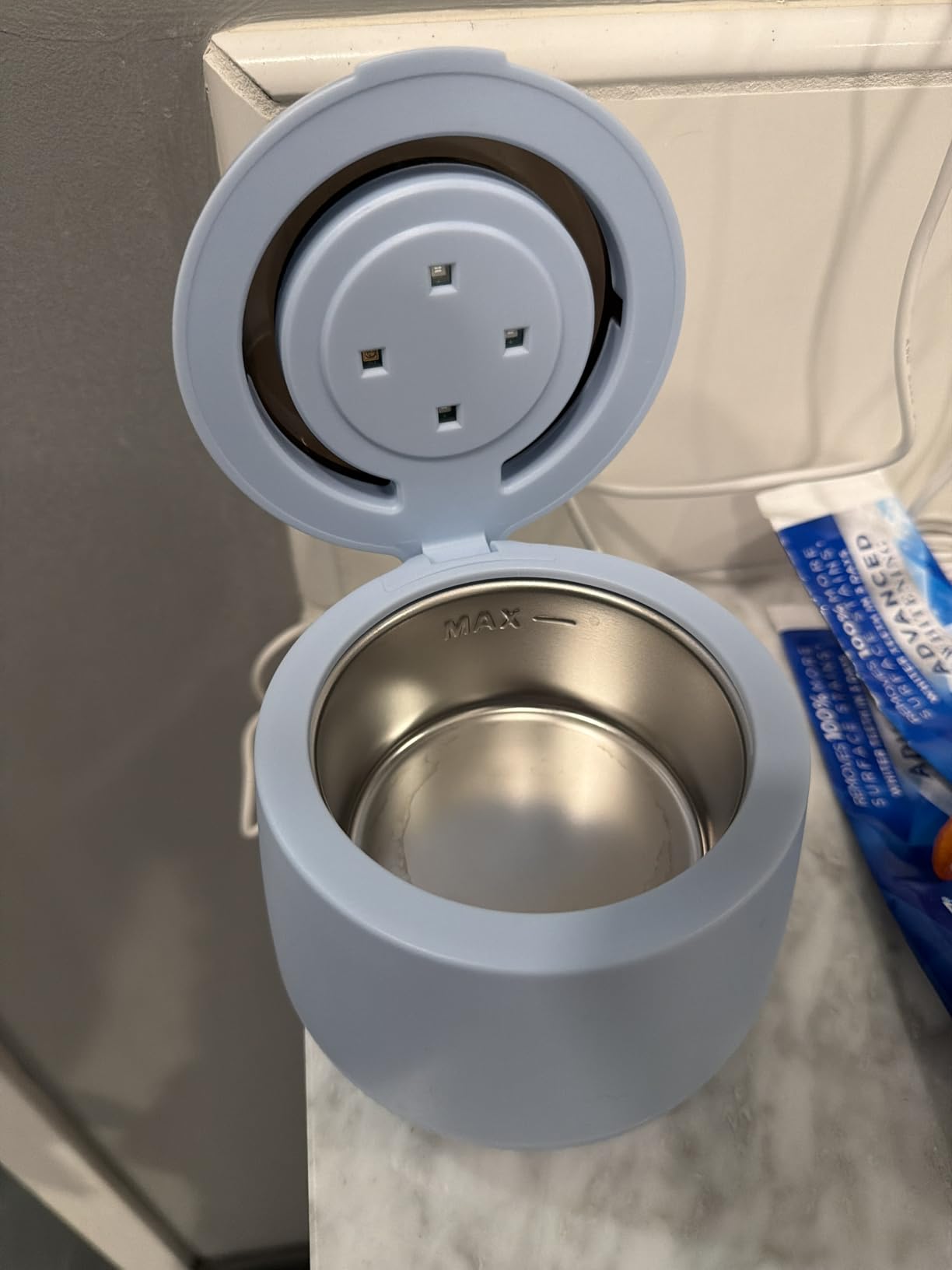 Ultrasonic Retainer Cleaner Machine, Dynamic 42-48kHz Dental Cleaning Pod with Digital Timer, 200ml Mouth Guard Cleaner Pod for Aligners, Night Guards, Dental Trays, Braces & Toothbrushes(White) customer photo 1