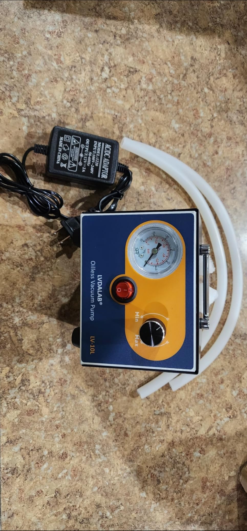Mini Adjustable 10L/Min Desktop Oil-Free Diaphragm Lab Pump for Filtration customer photo 2