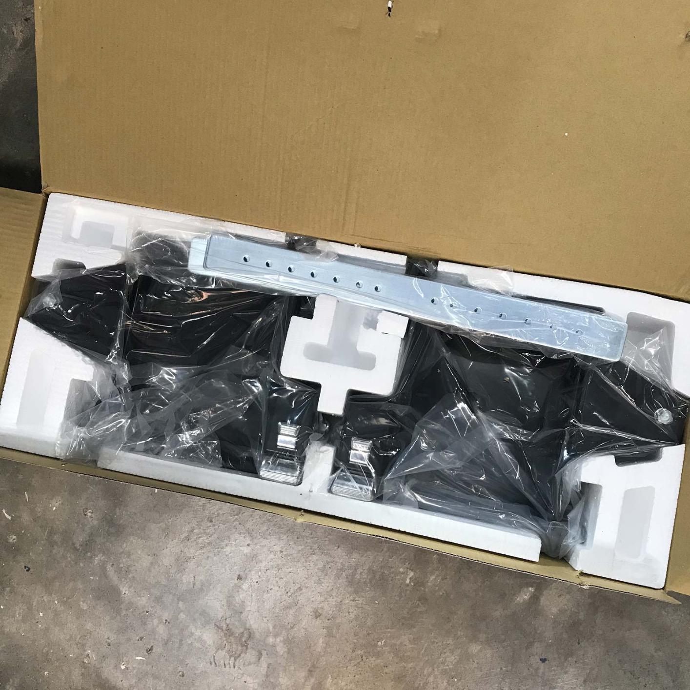 JET Universal Mobile Base, 18